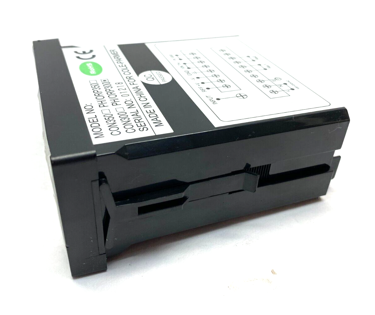Cole Parmer PH/ORP300 Temperature DIN Controller 1/8" DIN 2 SPDT Relays - Maverick Industrial Sales