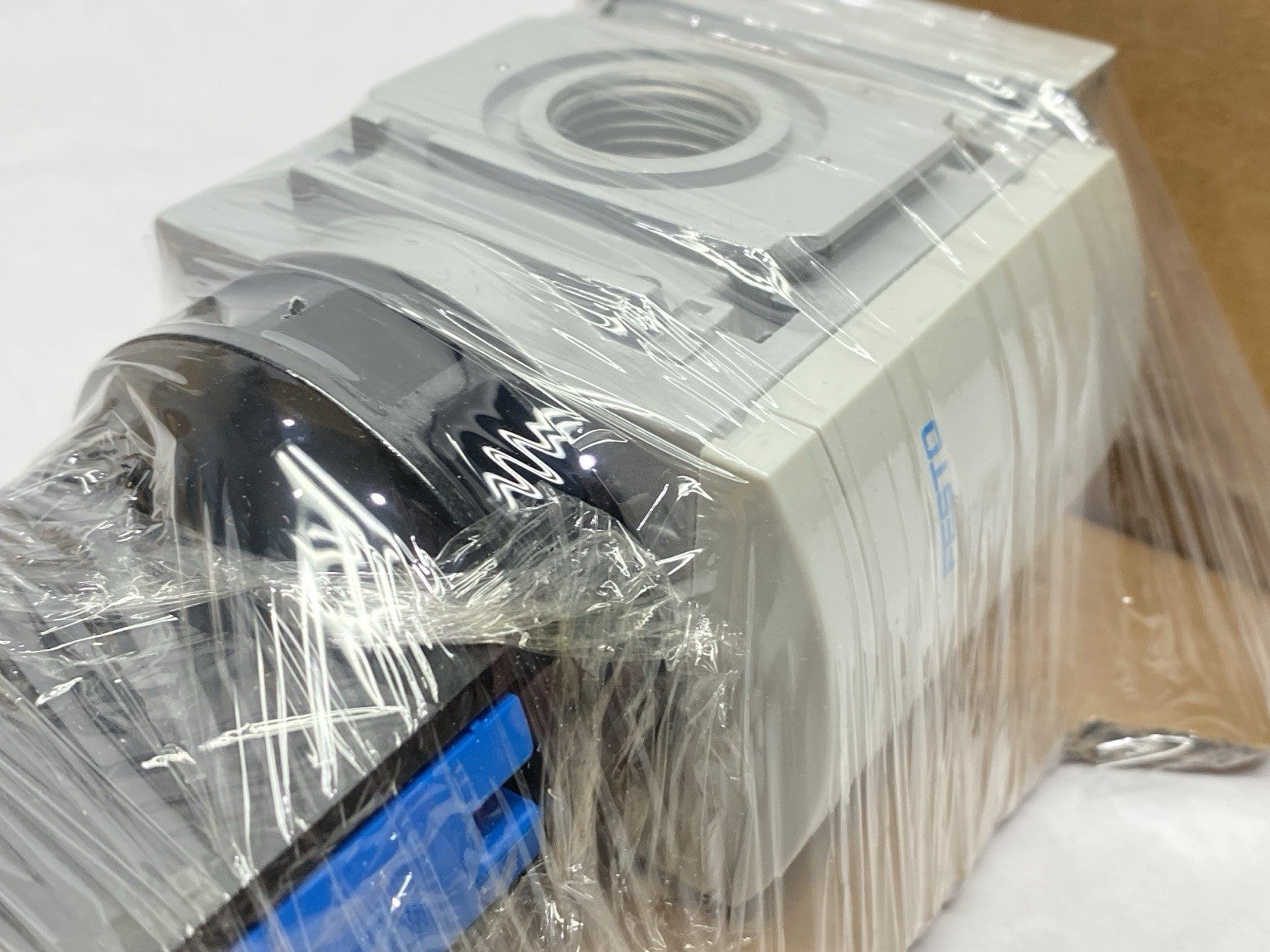 Festo MS6-EM1-1/2-S-UL1 Manual On/Off Valve, Rotary, w/ Silencer 541279 - Maverick Industrial Sales