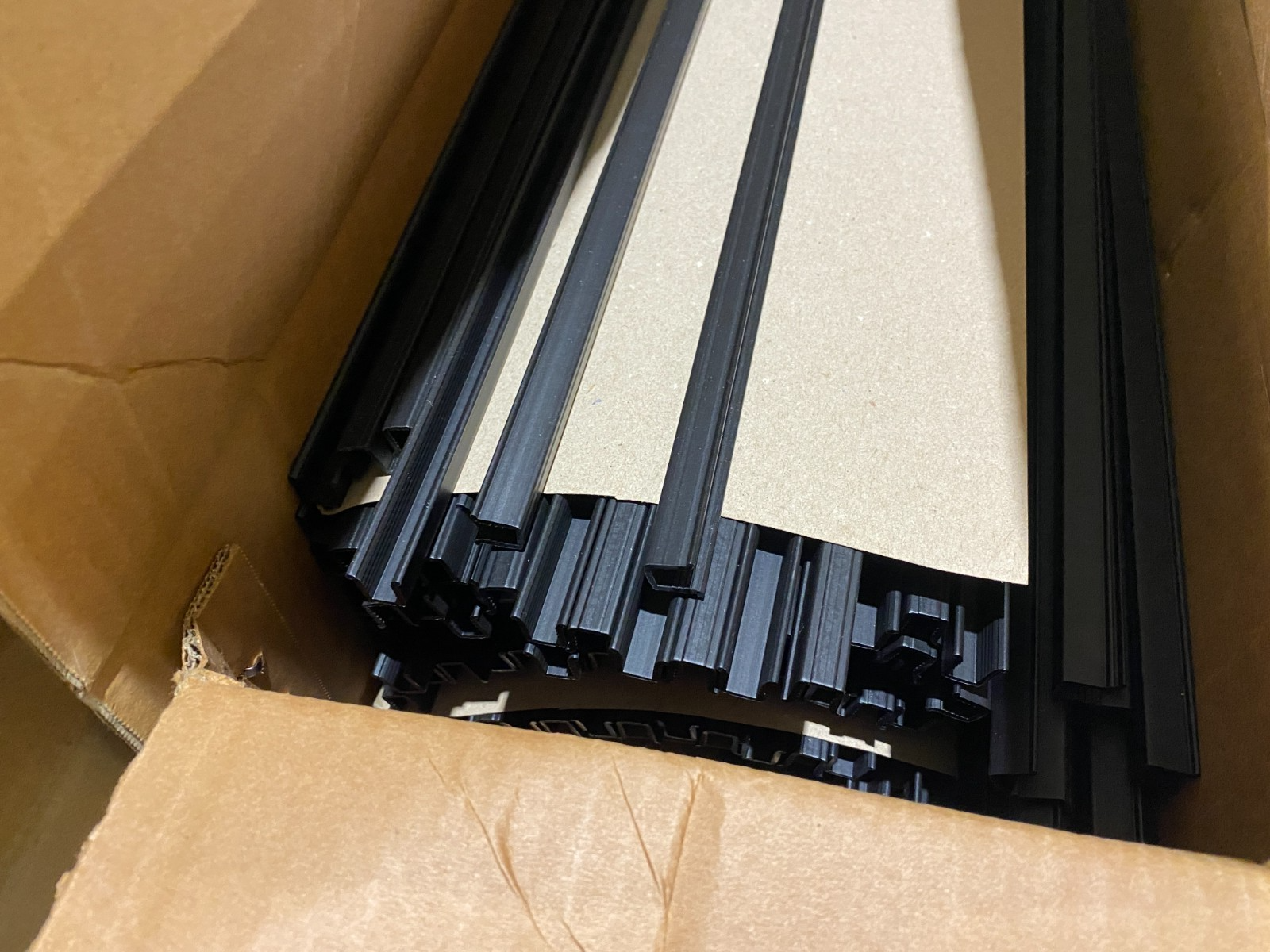 Rexroth 3842146906 & 3842555270 Slot Profile L=2000 Gray, Black LOT OF 1200 - Maverick Industrial Sales