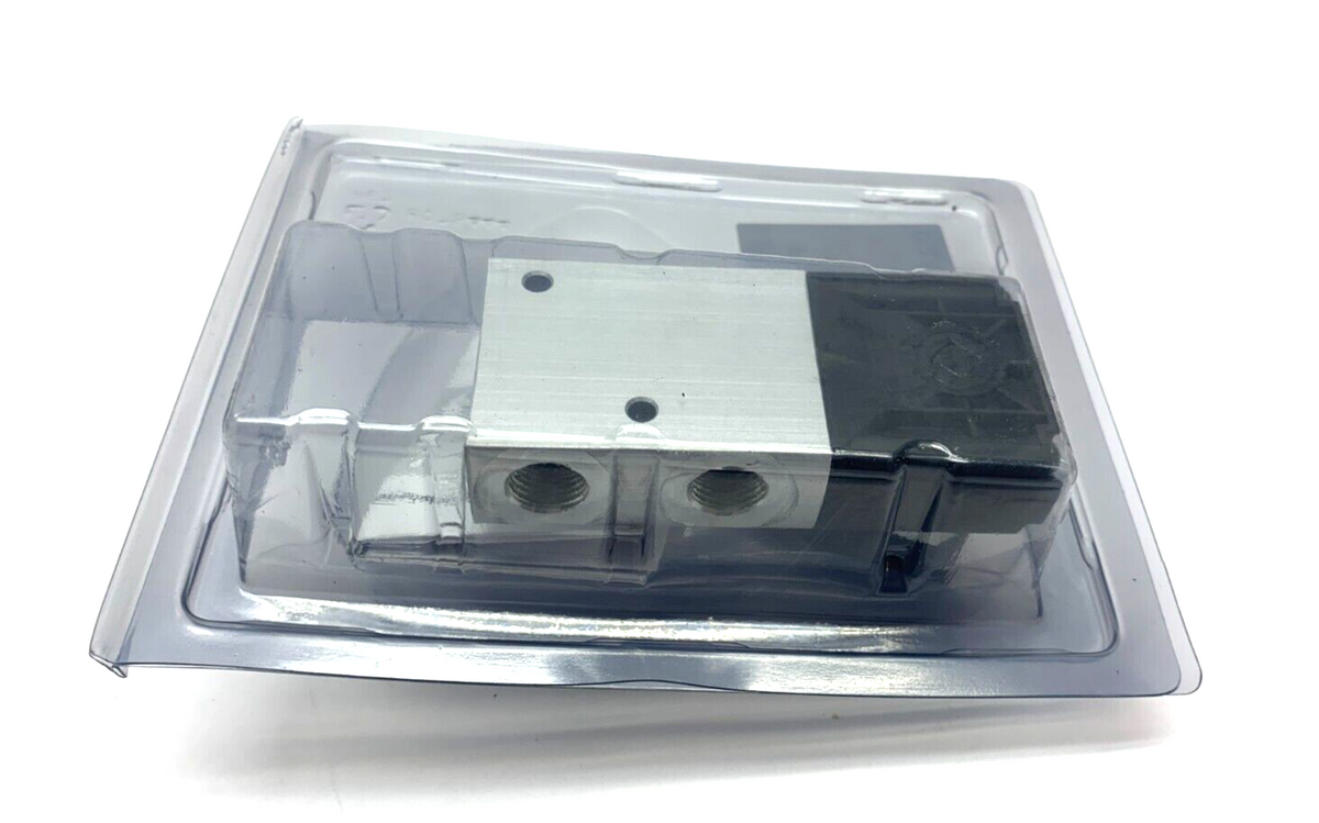 Festo VHEF-HST-B32-G14 Pneumatic Hand Lever Valve 3/2-Way 4165862 - Maverick Industrial Sales