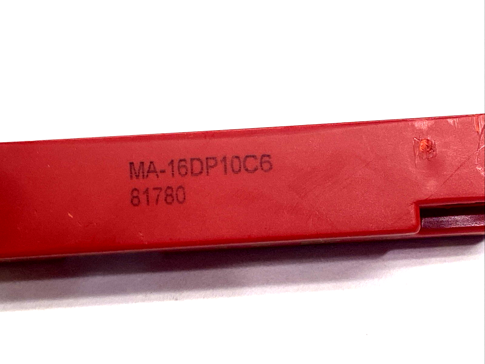 MA-16DP10C6 | Omron Sti Non-Contact Safety Switch 445071611, 81780 SWITCH ONLY - Used - Maverick Industrial Sales