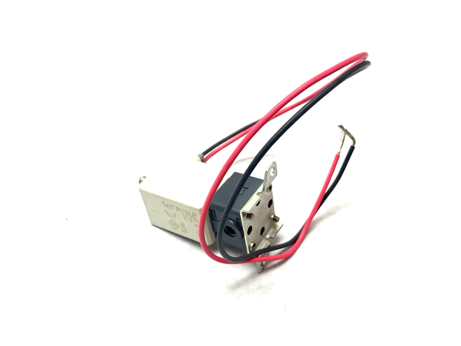 SMC VDW22CAZ Water Dispensing Solenoid Valve 2-Port - Maverick Industrial Sales