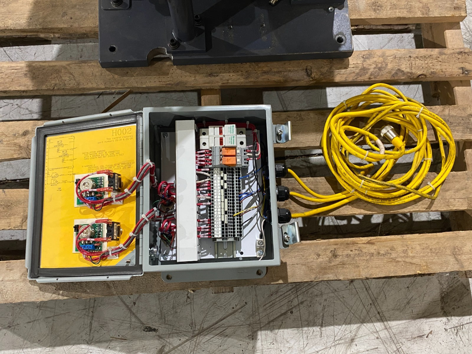 Vibromatic 12" Vibrating Bowl Feeder w/ H002 Feeder/Incline Controller - Used - Maverick Industrial Sales