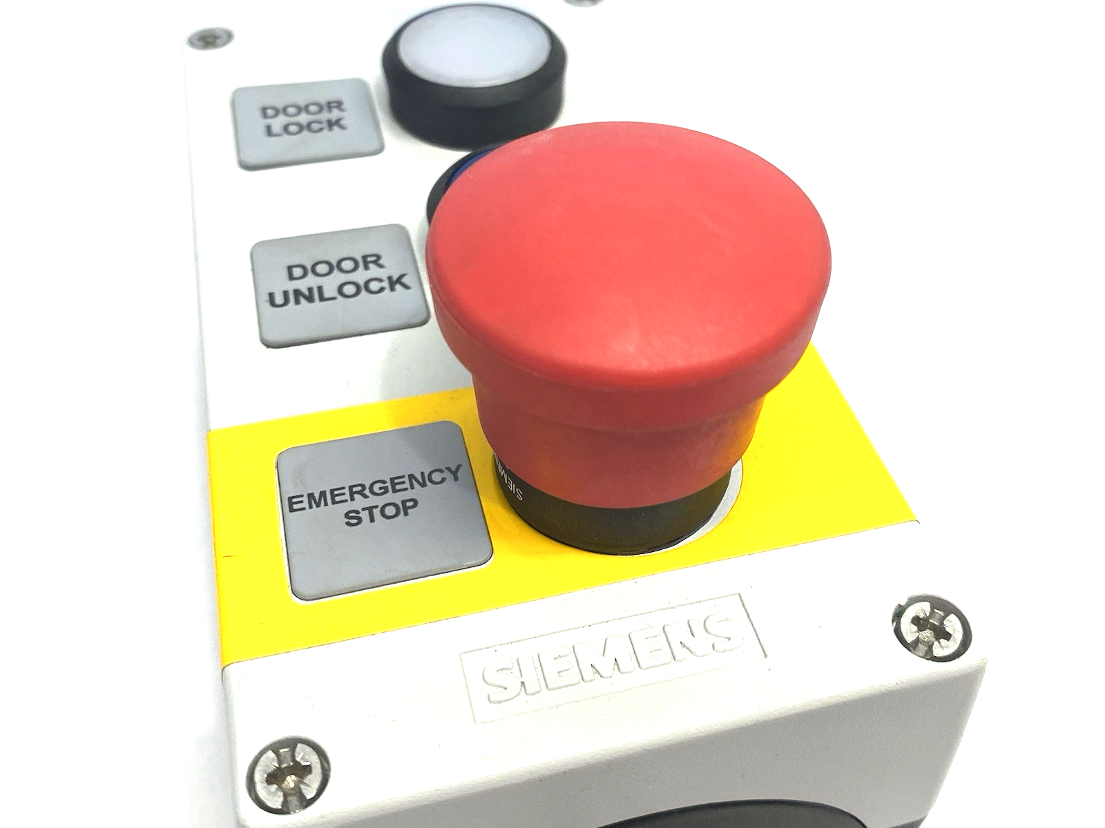 3SU1853-0AA00-0AB1 | Siemens Enclosure w/ E-Stop, Dual Illuminated Pushbuttons - Used - Maverick Industrial Sales