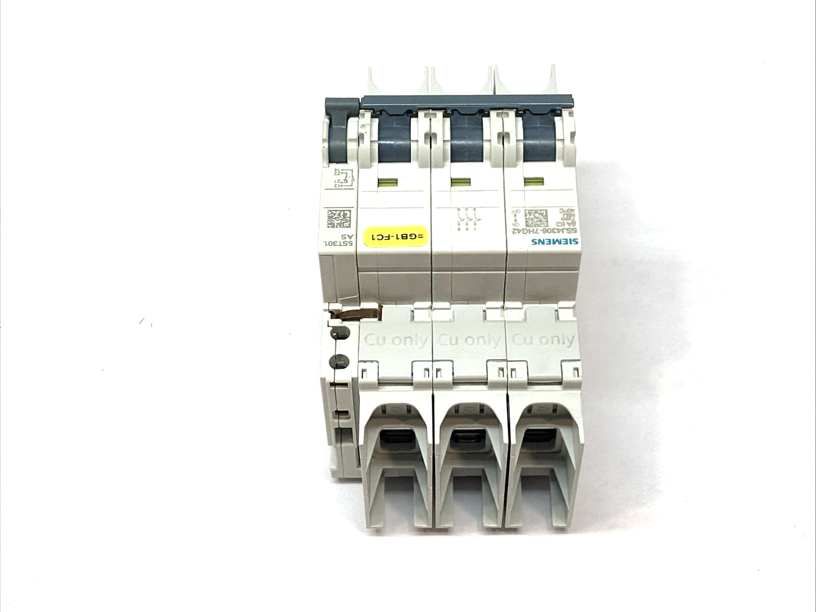 5SJ4306-7HG42 | Siemens Miniature Circuit Breaker 3 Pole 6A 277/480V w/ 5ST3010 - Used - Maverick Industrial Sales
