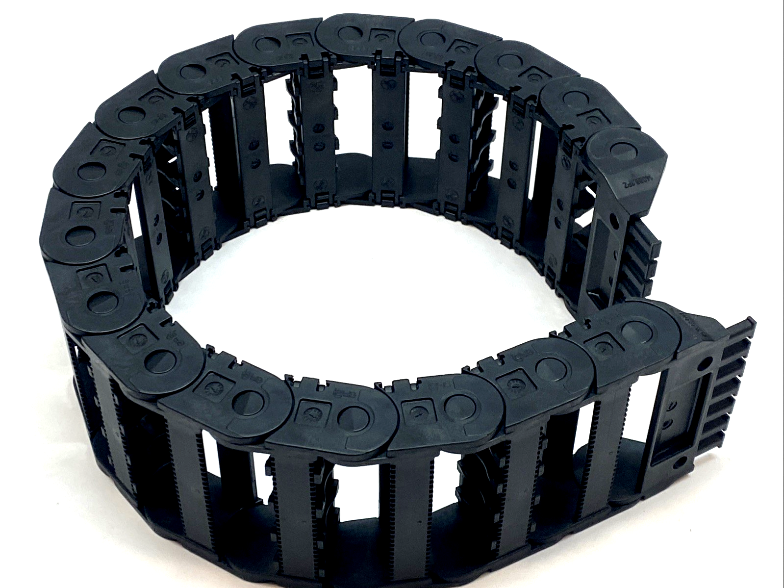 E2 Energy Chain 17 Links | Igus 1400.068.100 - New Other - Maverick Industrial Sales