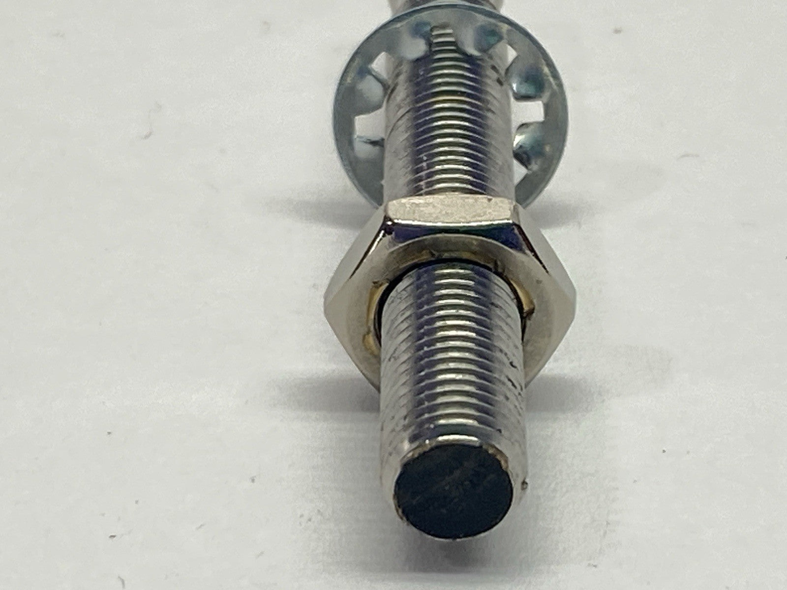 Balluff BES003C Proximity Sensor M8 BES M08MI-PSC15B-S49G - Maverick Industrial Sales