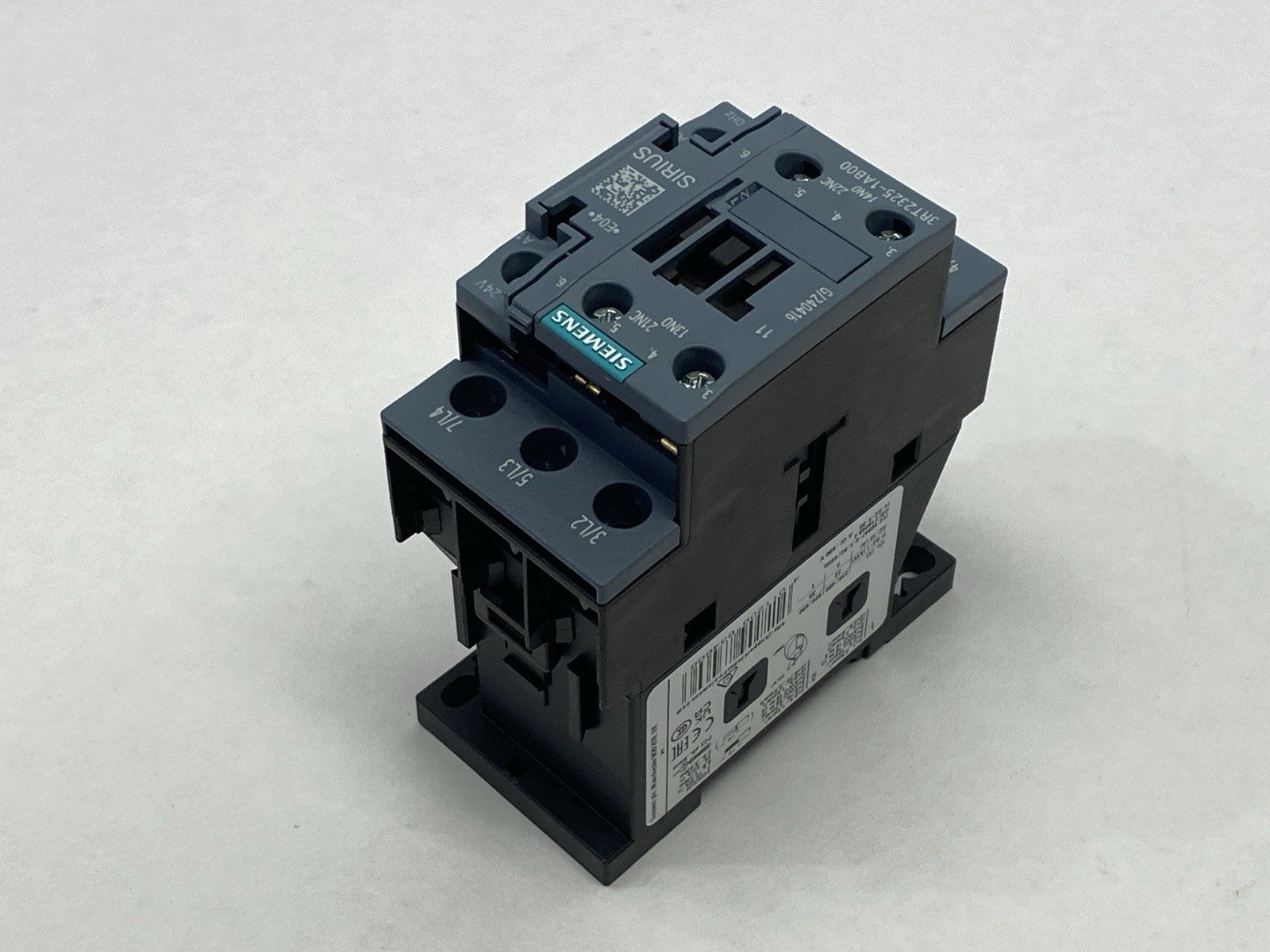 Siemens 3RT2325-1AB00 SIRIUS Contactor 4-Pole 35A 400V - Maverick Industrial Sales