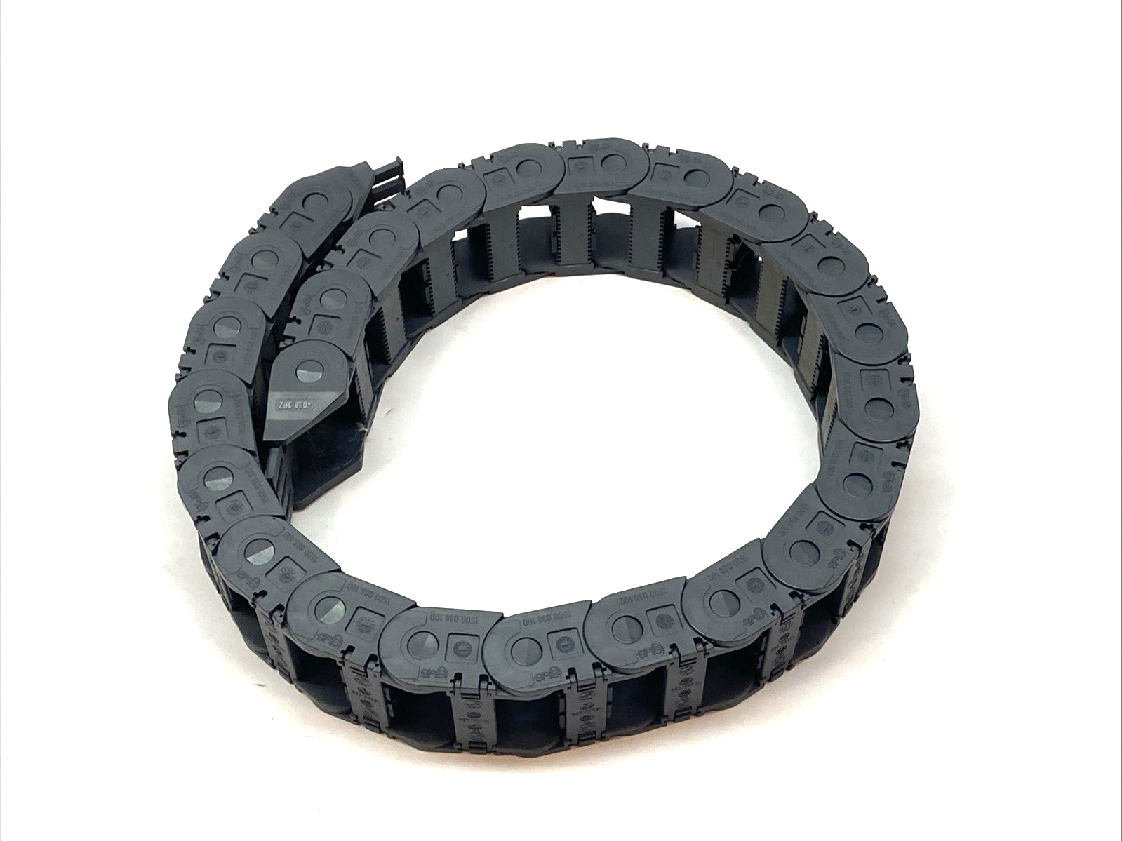 Igus 1500.038.100 E-Chain Cable Carrier 24 Links 33-1/2" Long - Maverick Industrial Sales