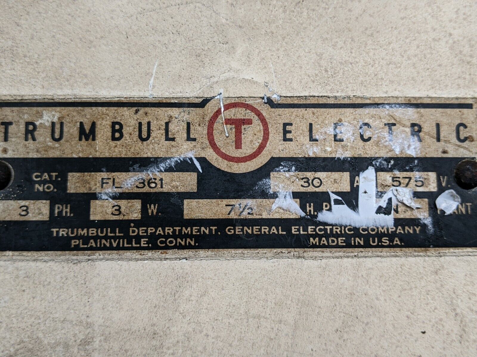 Trumbull FL-361 Busway 30A, 575V, 3 PH, 3W, 7-1/2 HP - Maverick Industrial Sales