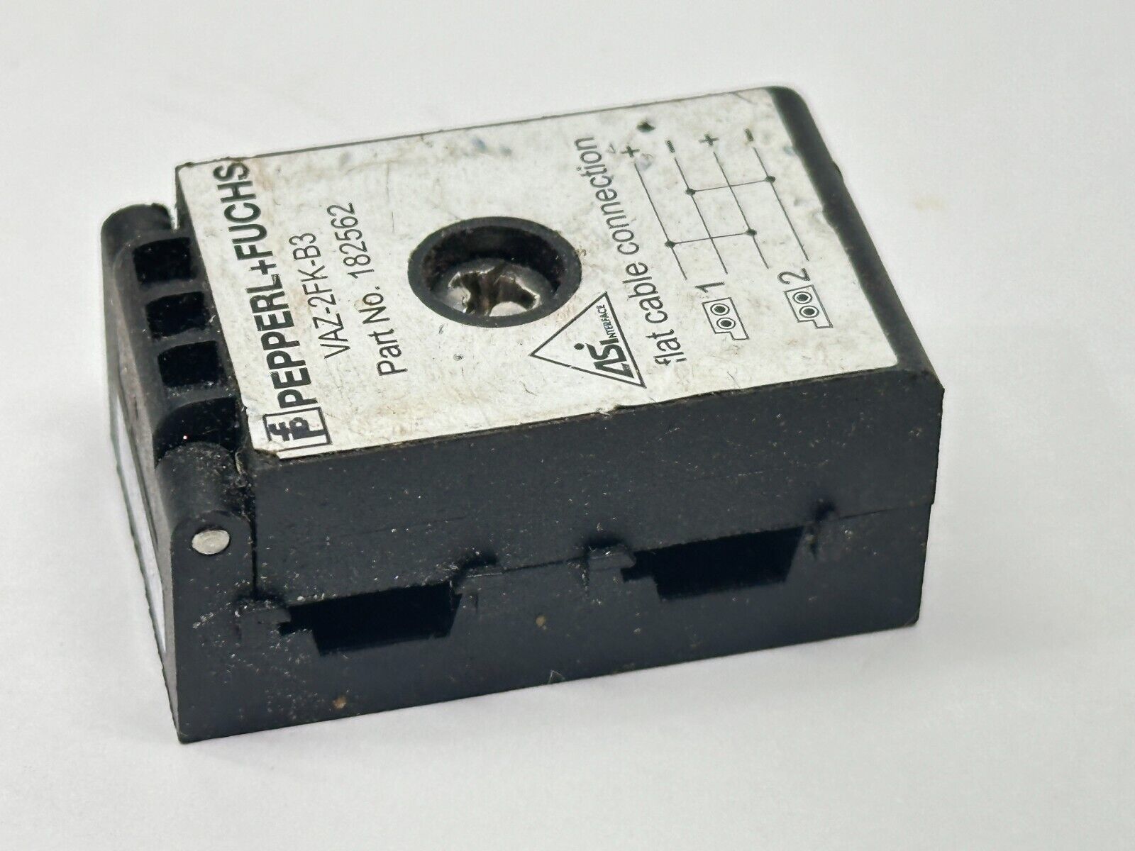 Pepperl+Fuchs VAZ-2FK-B3 Junction Box 182562 - Maverick Industrial Sales