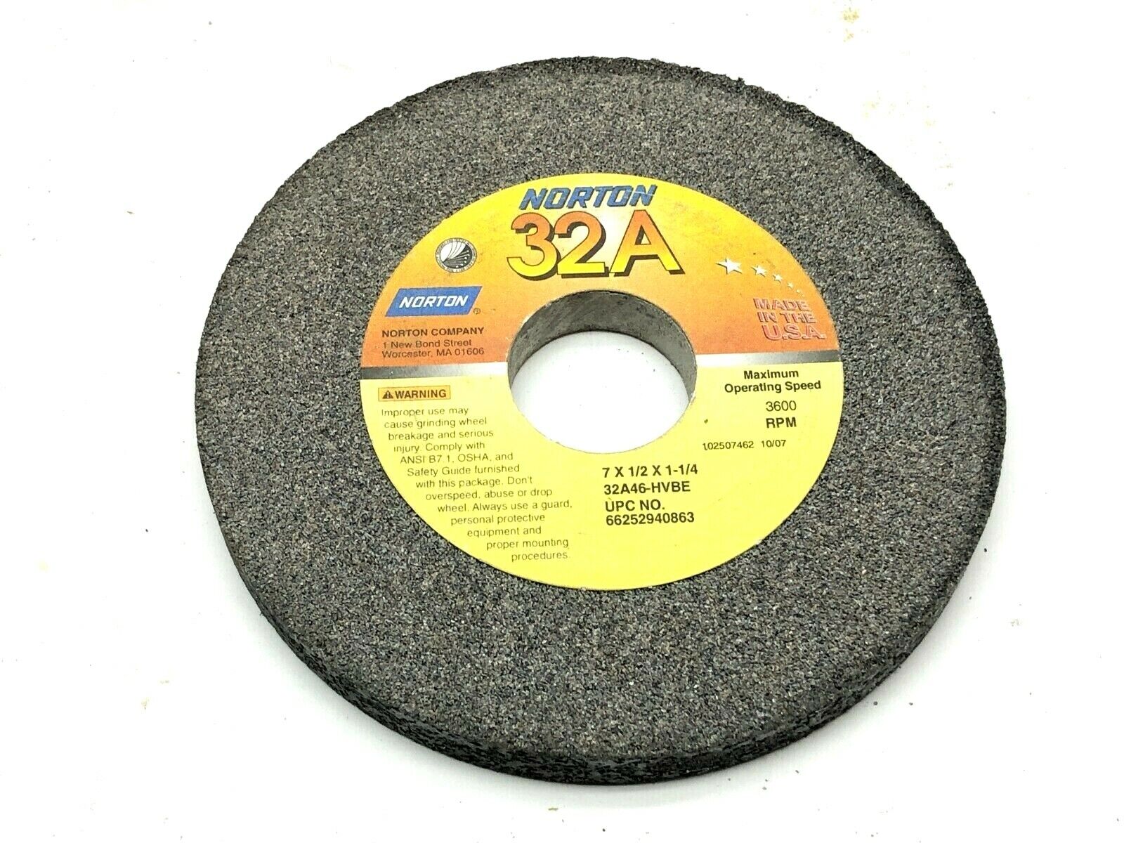 Norton 32A46-HVBE Grinding Wheels 1-1/4" Bore 3600 RPM LOT OF 5 - Maverick Industrial Sales