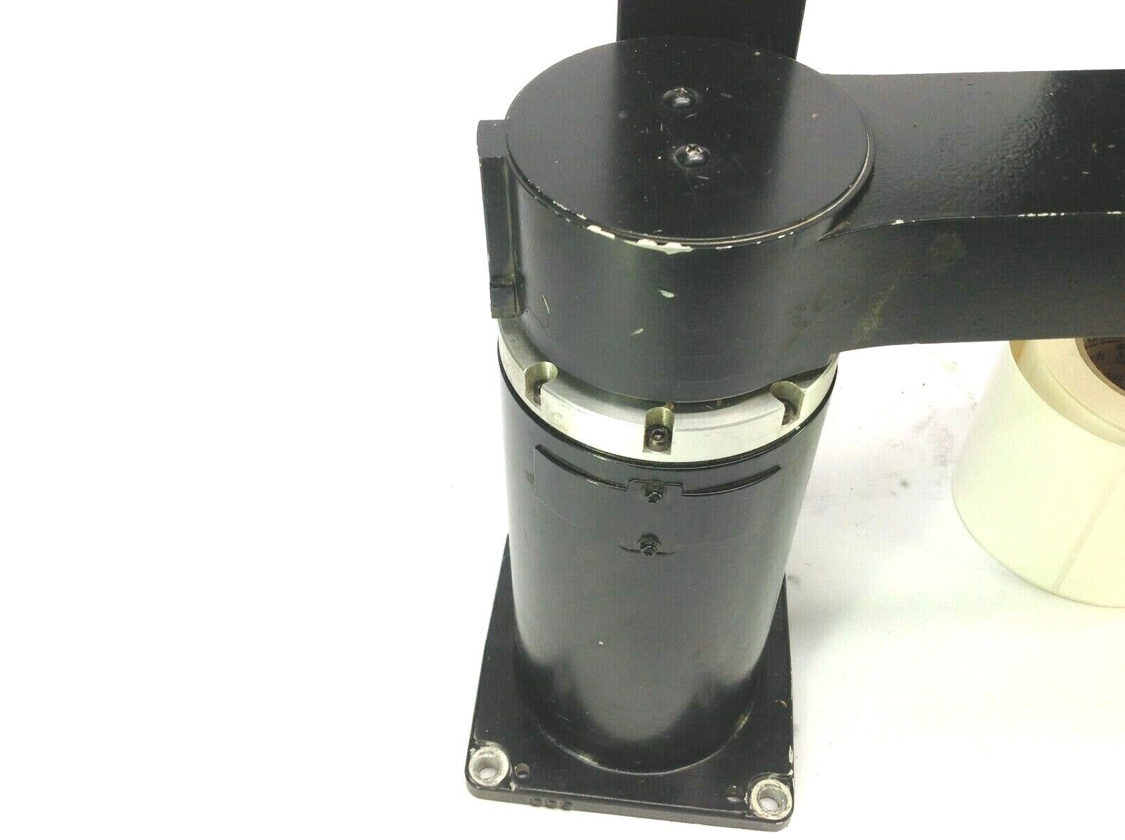 Seiko Epson E2C351S-UL 4 Axis Robotic Arm 01076 Manipulator 02/2005 - Maverick Industrial Sales