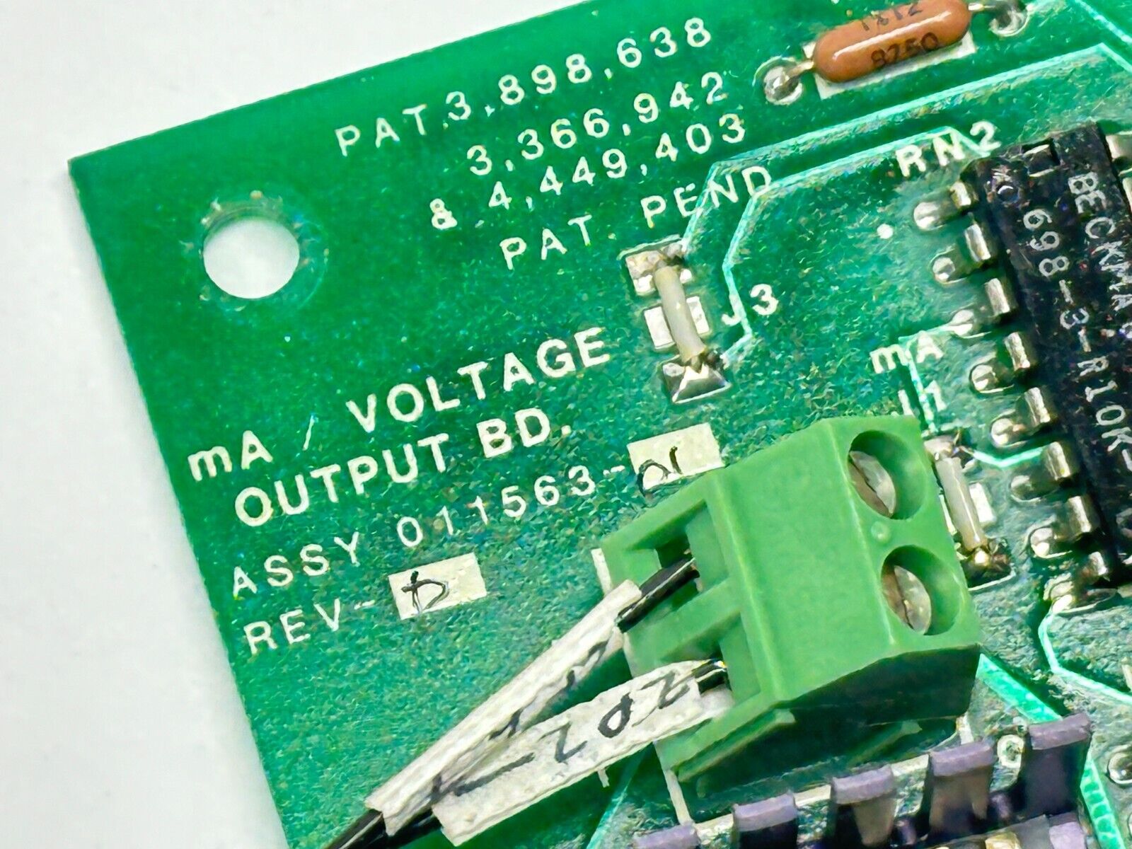 Fluid Components 011563-01 Rev D mA / Voltage Output Board - For parts or not working - Maverick Industrial Sales