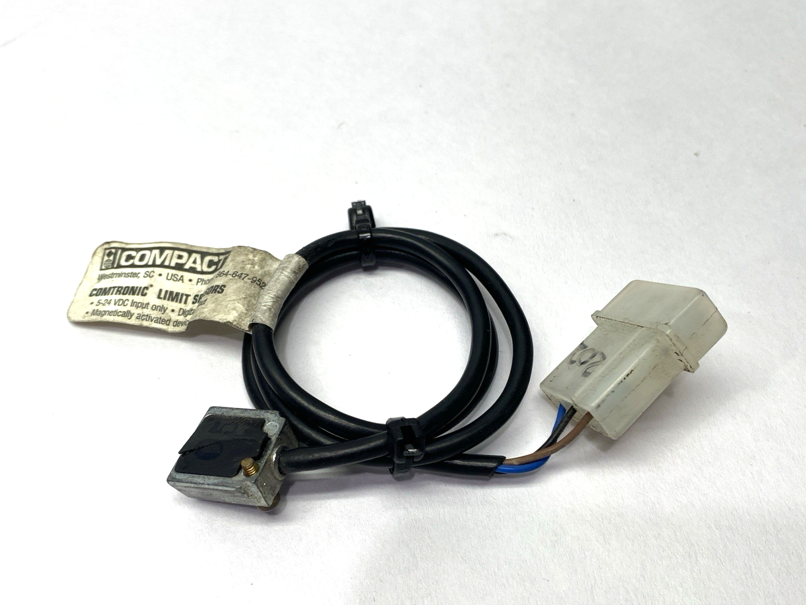 WSCL | Compact Comtronic Limit Sensor - Used - Maverick Industrial Sales