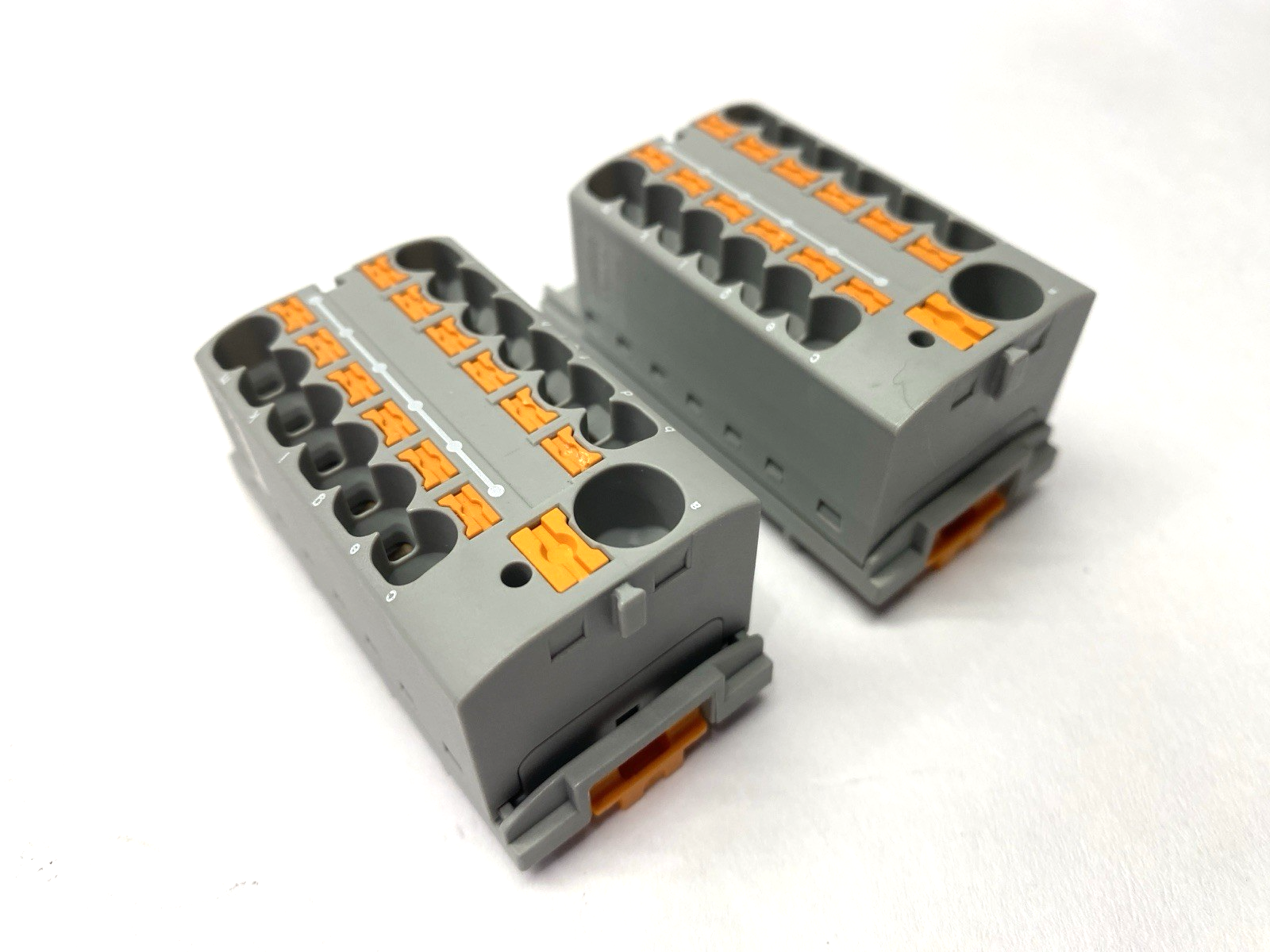 PTFIX 10/12X4-NS35 GY | Phoenix Contact Distribution Block 3273614 LOT OF 2- Used - Maverick Industrial Sales