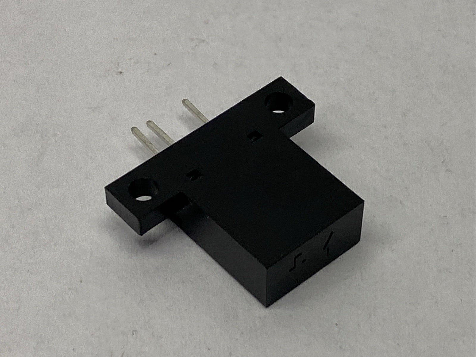 Omron EE-SPY401 Micro Photoelectric Sensor - Maverick Industrial Sales