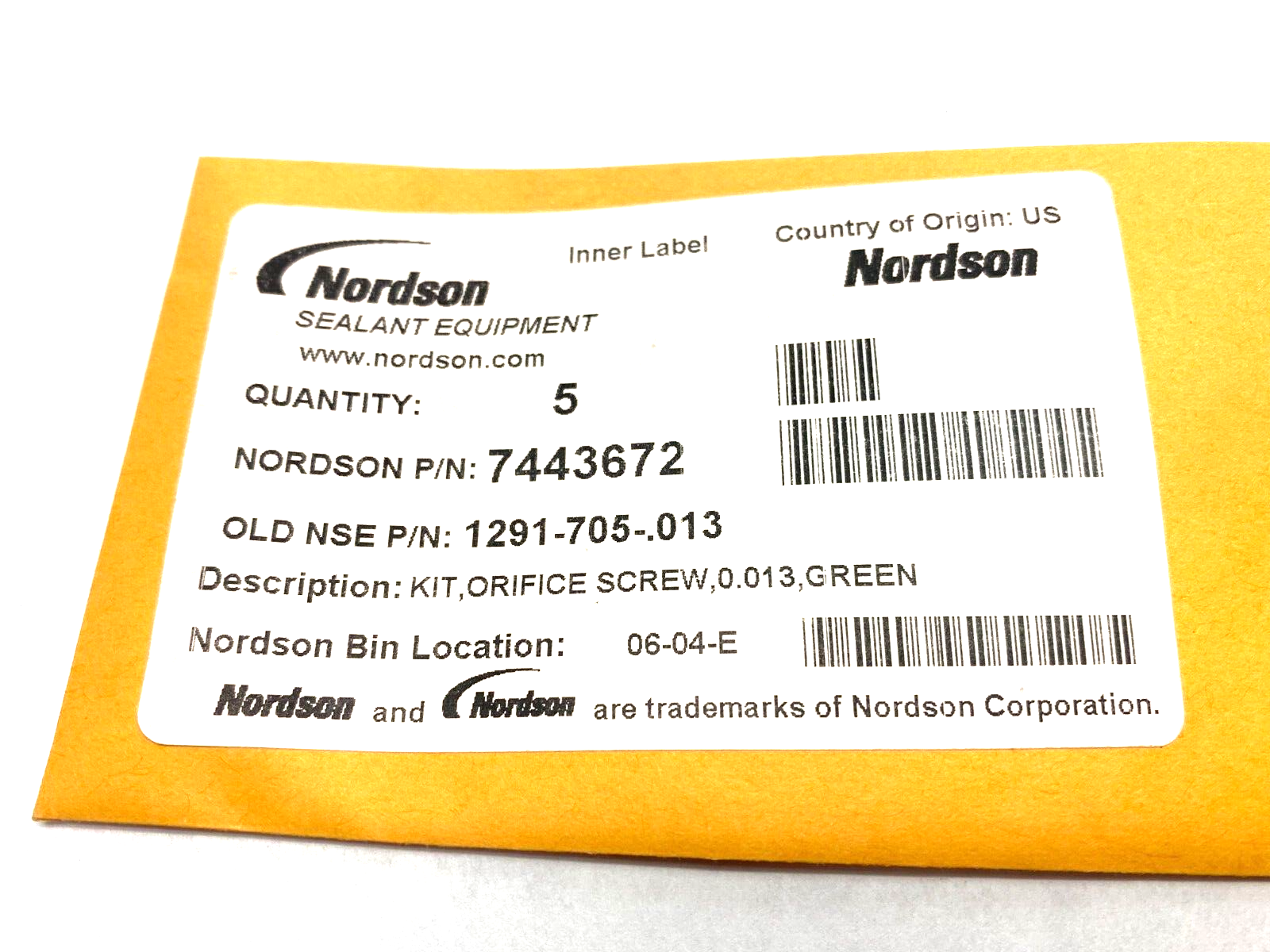 Nordson 7443672 Orifice Screw Kit Green 0.013 PKG OF 5 - Maverick Industrial Sales