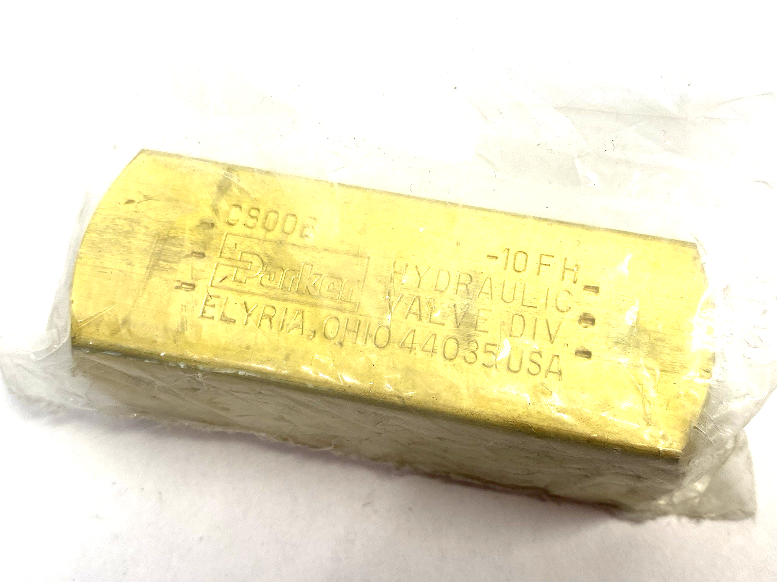 C800B | Parker Colorflow In-line Check Valve, Brass Body 2000psi - New - Maverick Industrial Sales