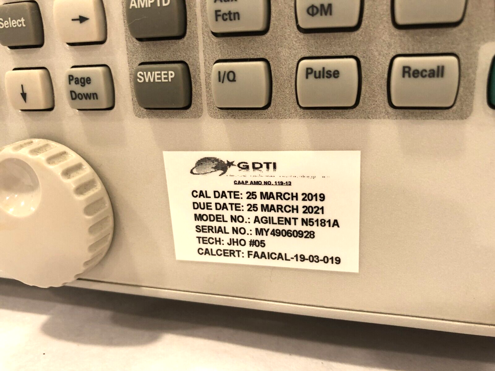 Agilent N5181A MXG Analog Signal Generator, 100 kHz - 3 GHz, MY49060928 - Maverick Industrial Sales