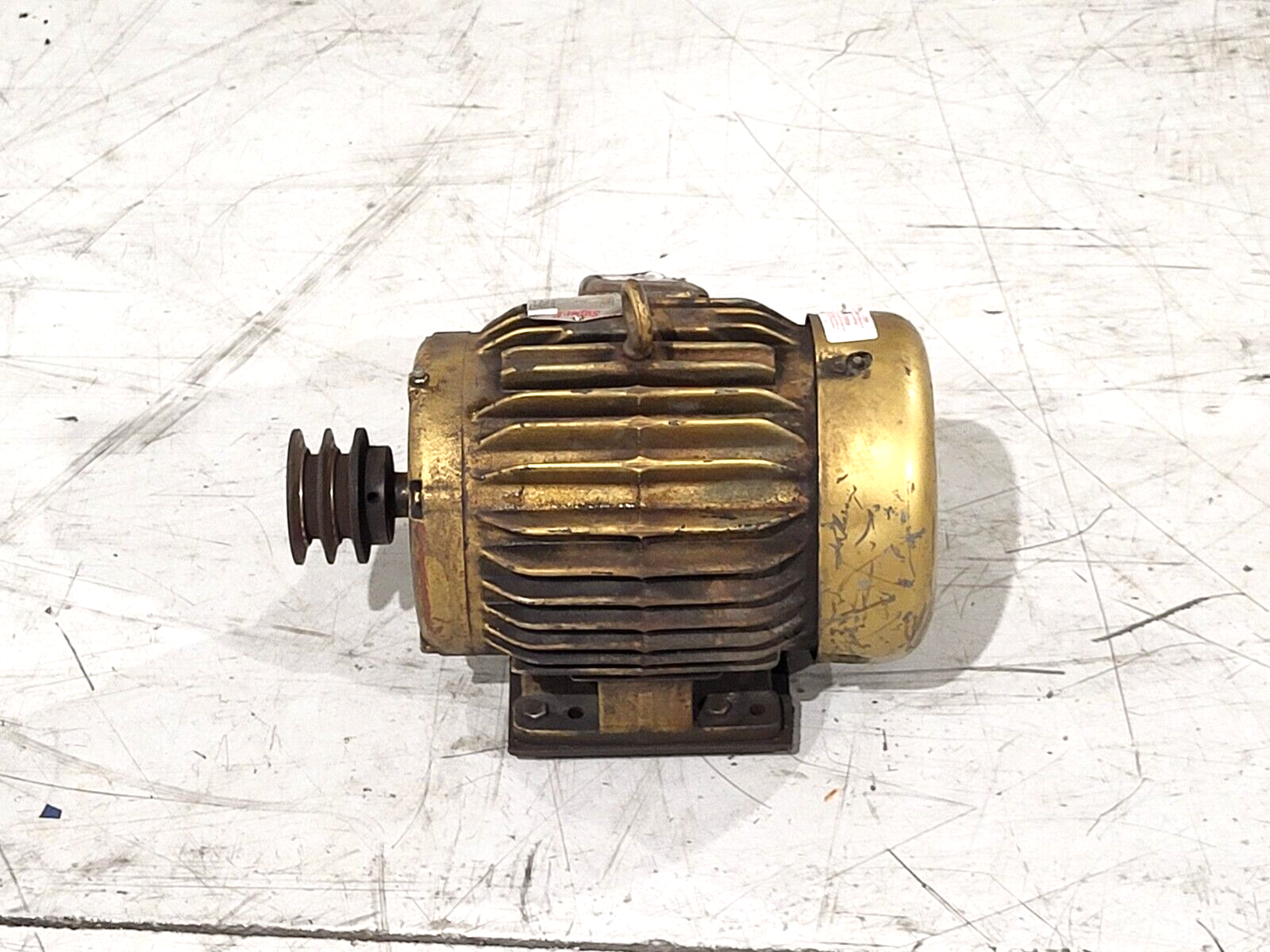Baldor-Reliance EM3667T Super-E Motor 1.5HP 1170RPM 3PH 60HZ 182T 0630M Ser. F - Maverick Industrial Sales