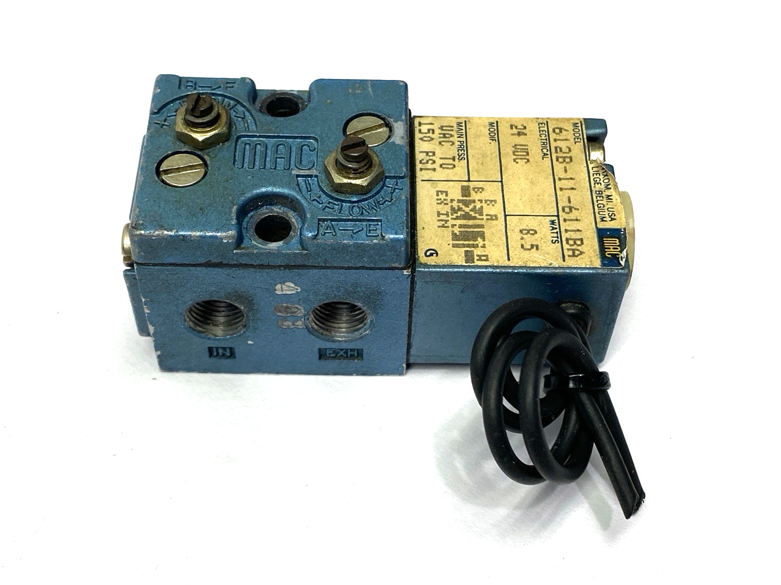 612B-11-611BA | MAC Valves Pneumatic Solenoid Valve 1/4" Ports - Used - Maverick Industrial Sales