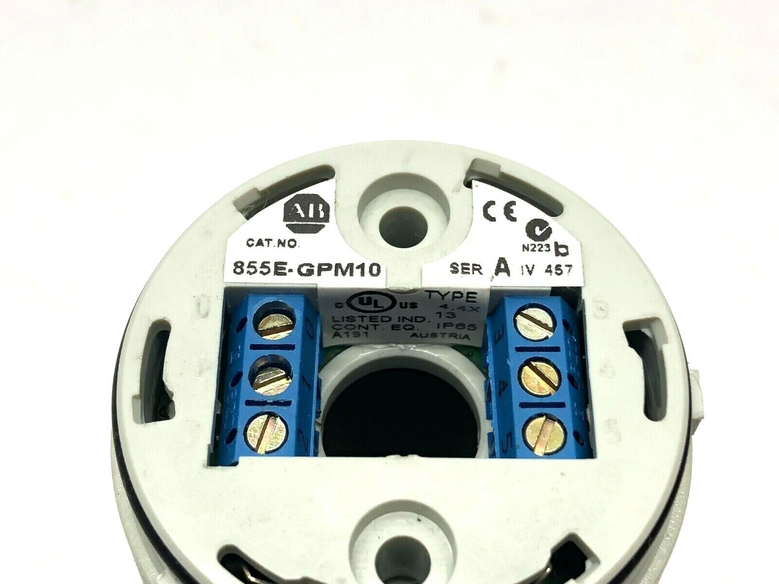 Allen Bradley 855E-GPM10 Ser. A Pole Mount for Stack Light - Maverick Industrial Sales