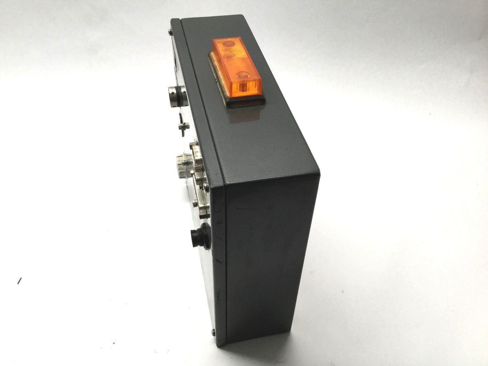 Delta² Plastics Machining Controle Interface Module - For parts or not working - Maverick Industrial Sales