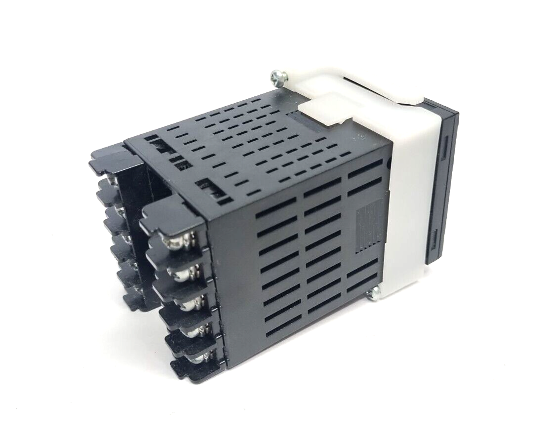 Omron E5CN-Q2T Temperature Controller - Maverick Industrial Sales