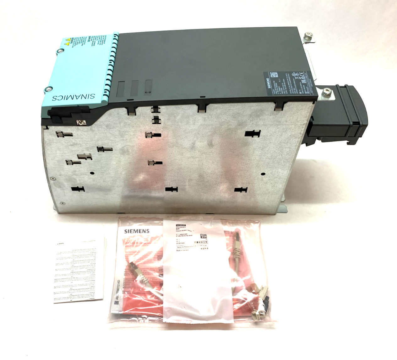 Siemens 6SL3120-1TE26-0AA3 SINAMICS Single Motor Frequency Converter Module - Maverick Industrial Sales