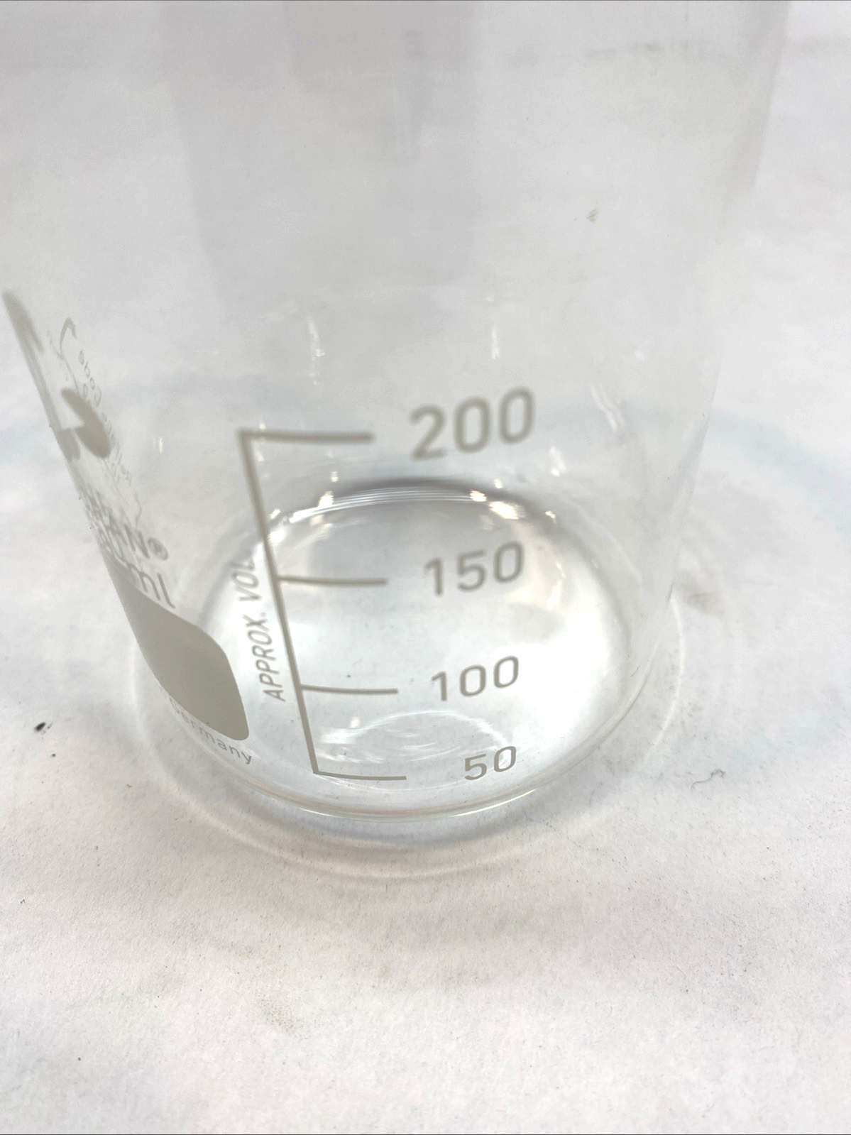 Duran 211063604 Beaker, low form, with spout 250 ML - Maverick Industrial Sales