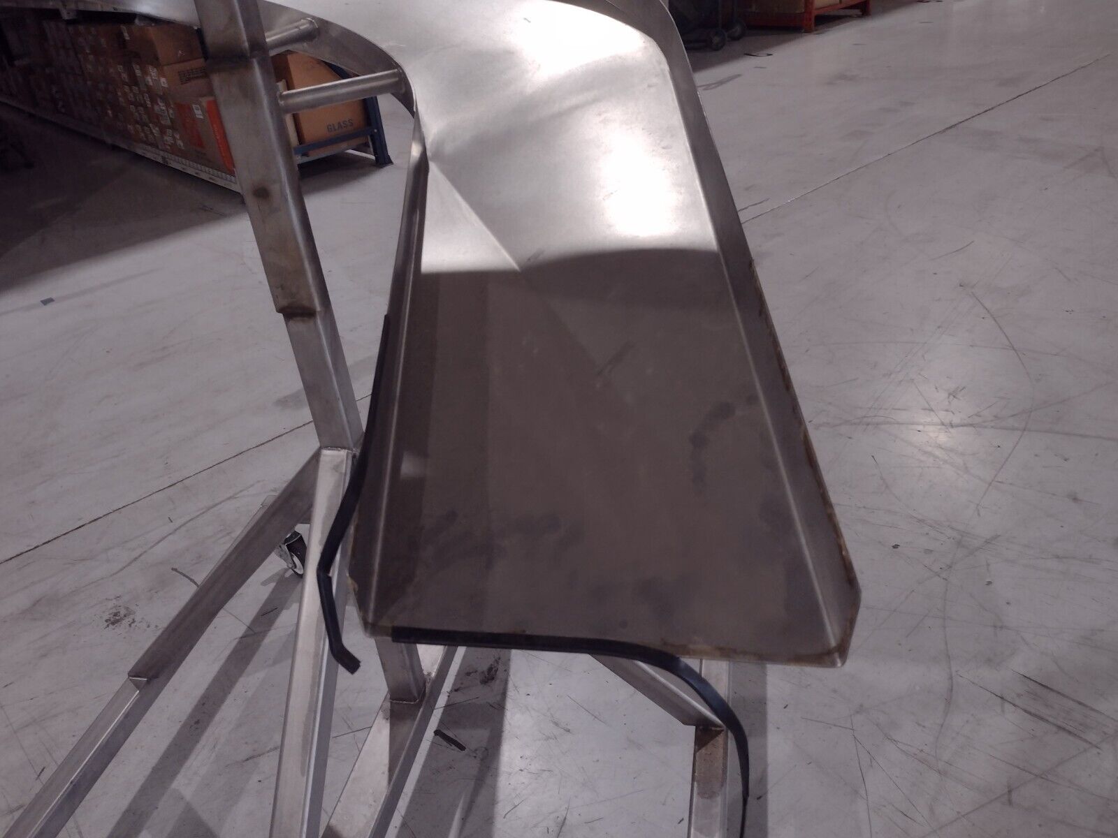 Parts Material Feeding Double Slide Chute Feed Ramps 105" H 11" W,  RH Discharge - Maverick Industrial Sales