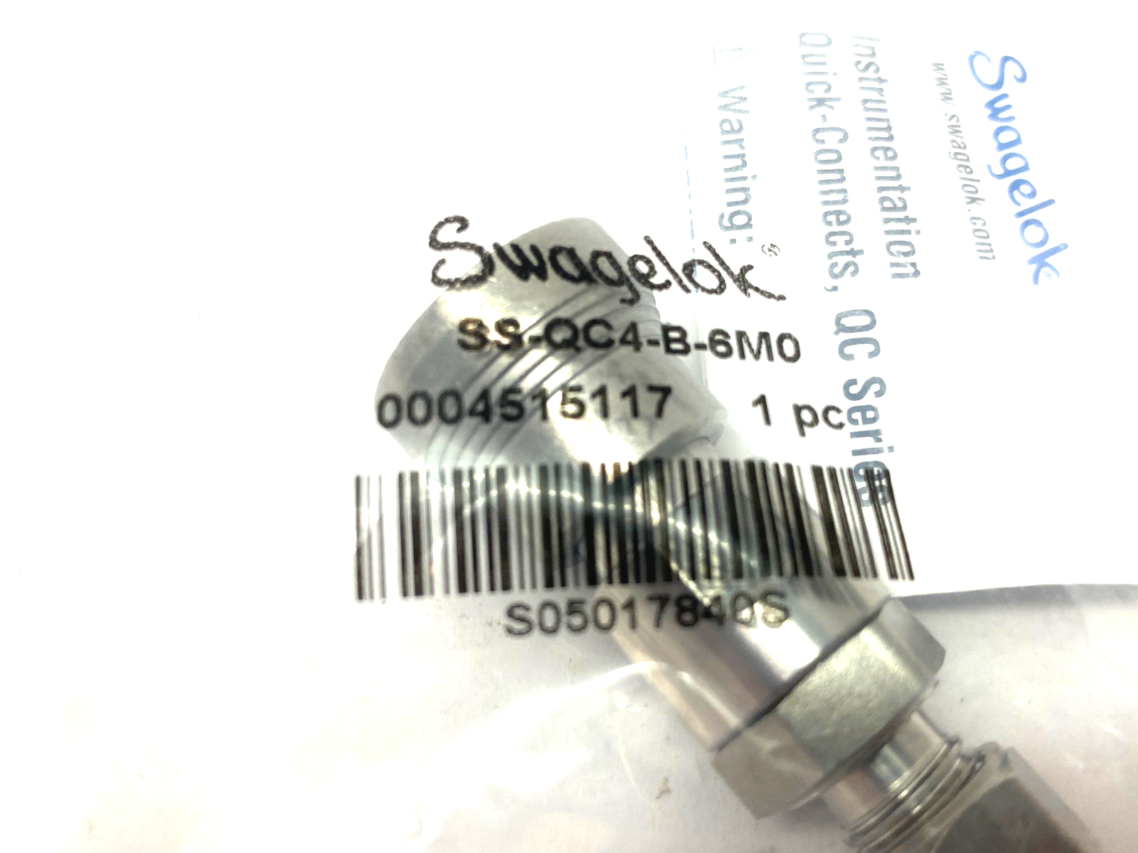 Swagelok SS-QC4-B-6M0 Instrumentation Quick Connect Fitting 6mm Tube - Maverick Industrial Sales