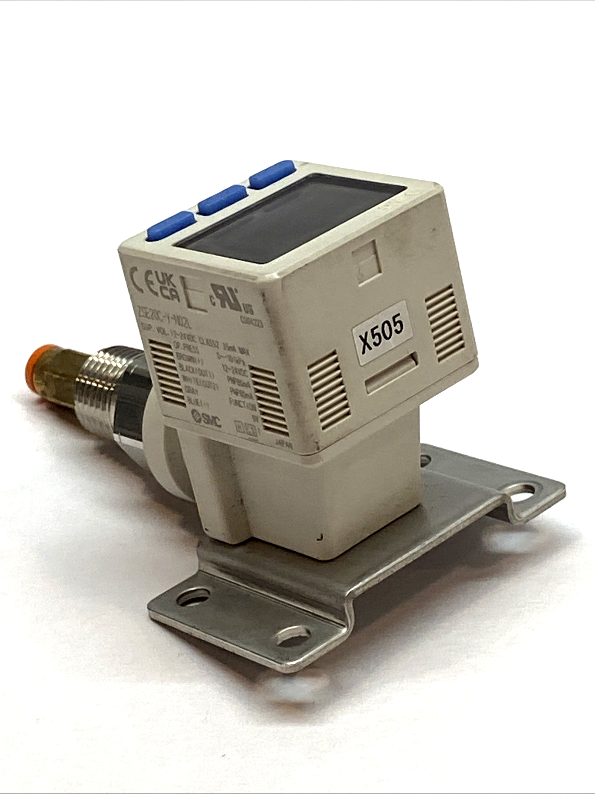 ZSE20C-Y-N02L | SMC Digital Vacuum Switch 3-Screen 1/4" NPT PNP 12-24V - Used - Maverick Industrial Sales