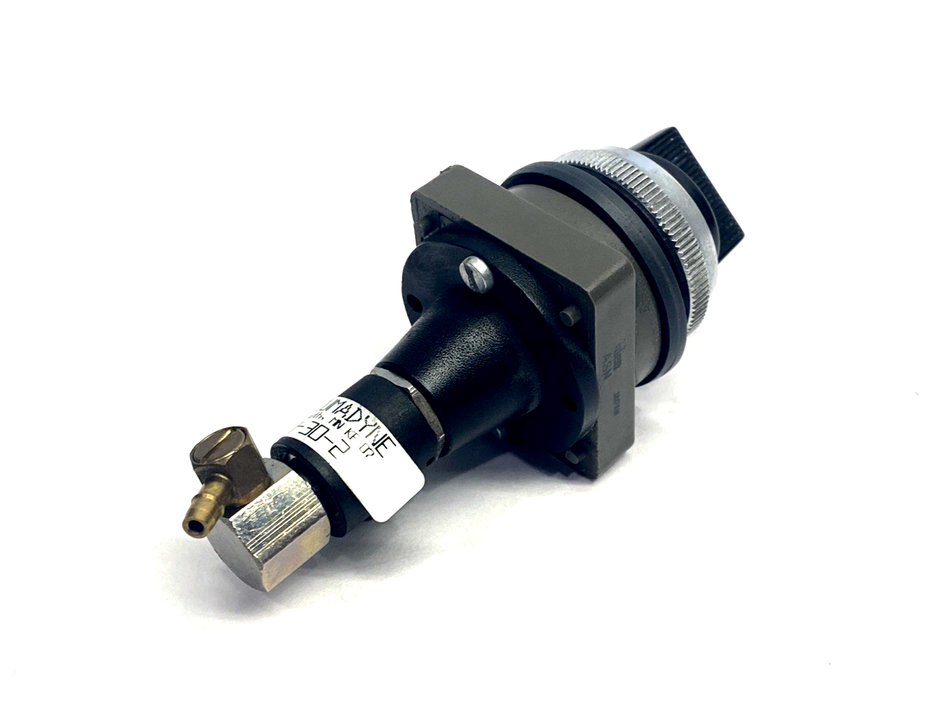 Pneumadyne A0-30-2 3-Way Pneumatic Control Valve w/ IDEC ASN Operator Knob - Maverick Industrial Sales