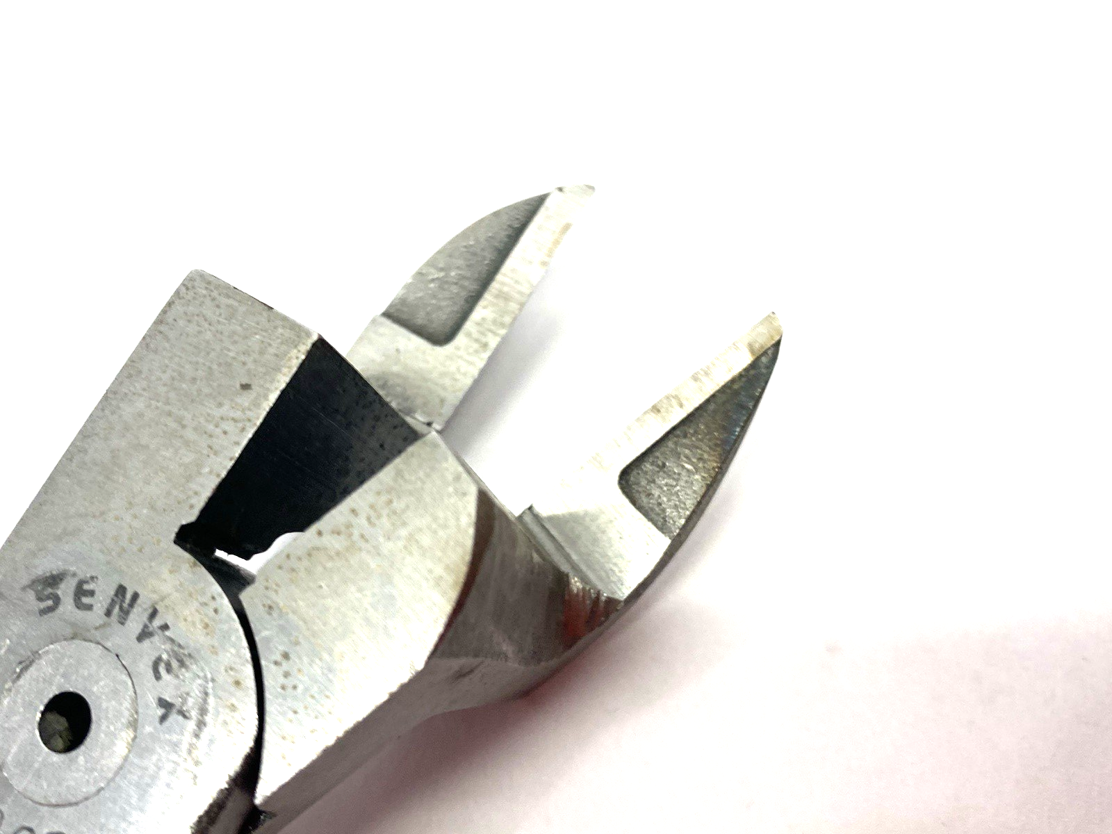 Senvex V-20-OR Custom Blades for Air Nipper - Maverick Industrial Sales
