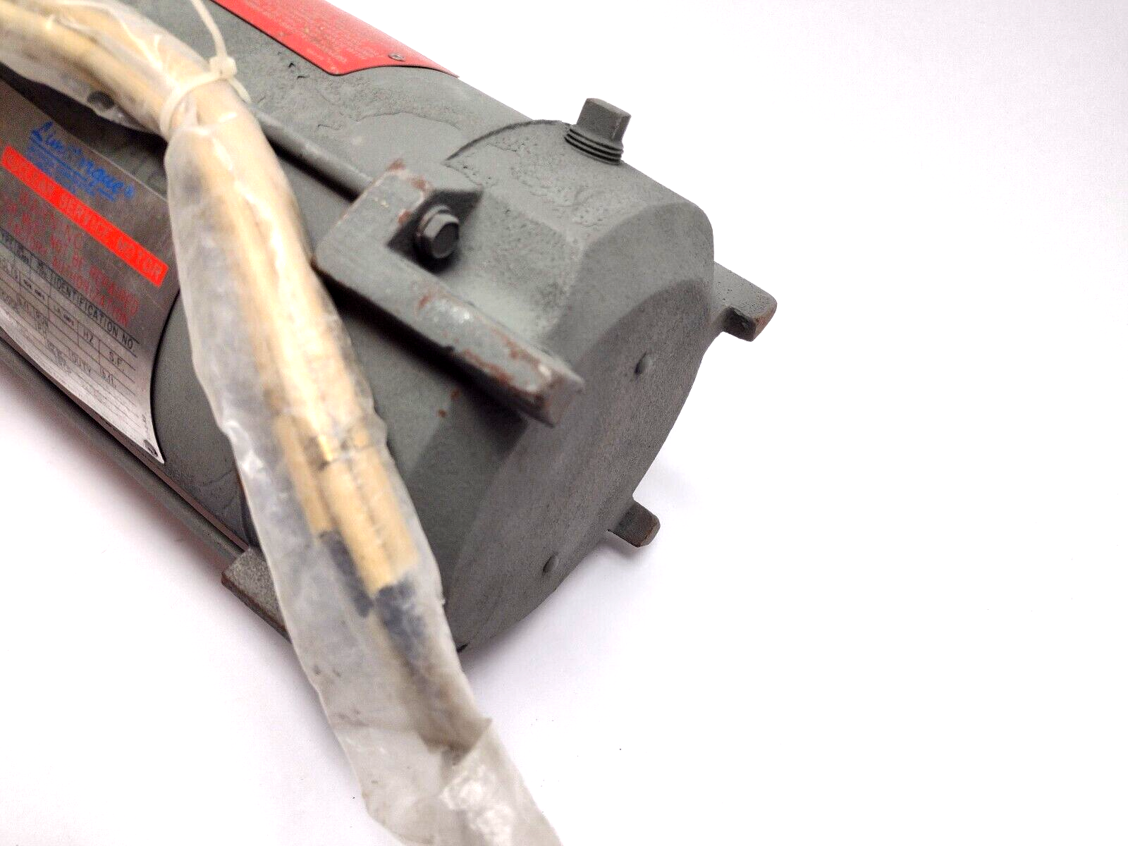 Limitorque 3SYZ00449-A3-NS 0.67HP 1700RPM 575V 3PH 242-D Motor - Maverick Industrial Sales