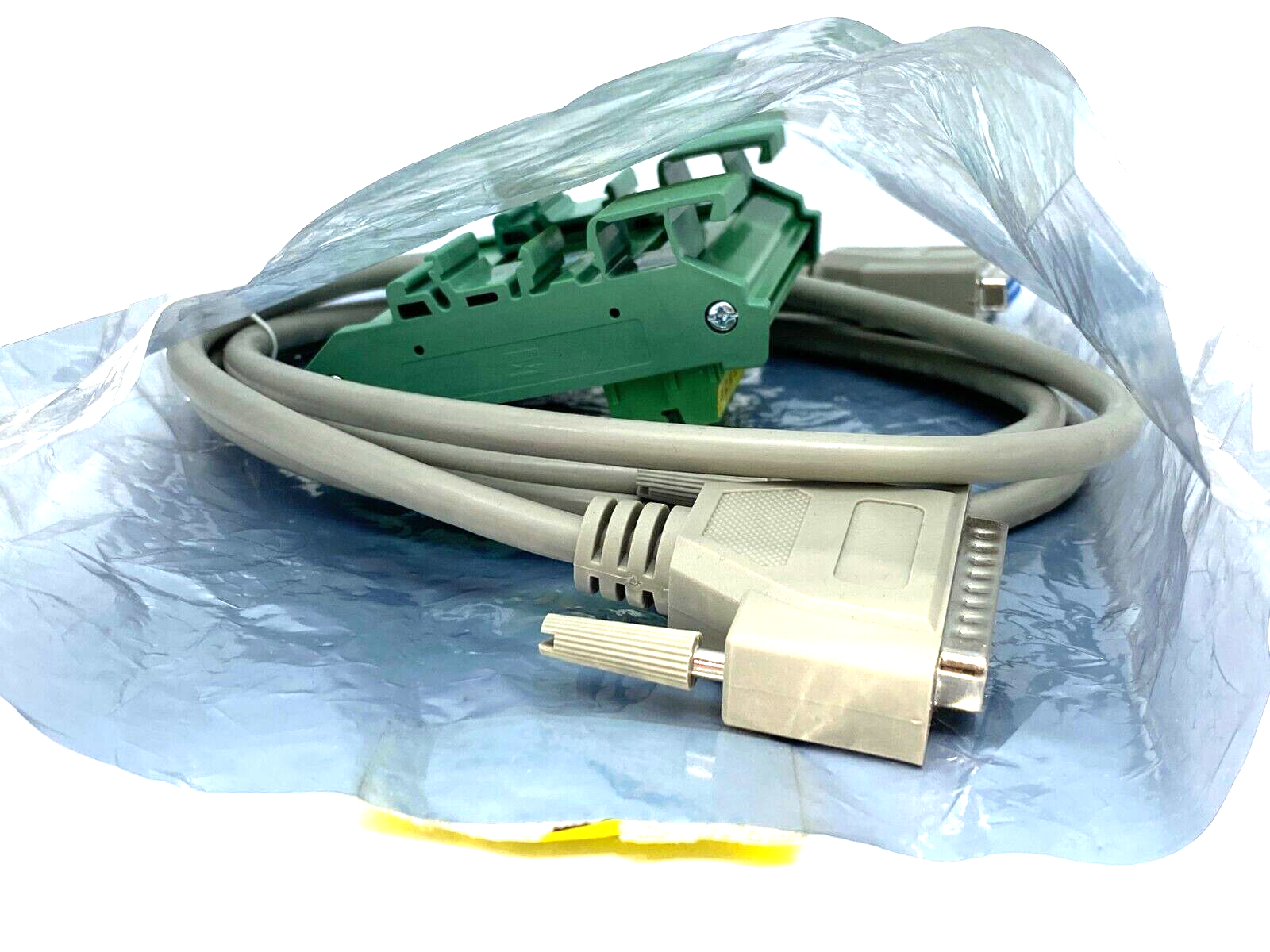 Dinkle PWM-D08-CBLKIT Signal Interface Module Breakout Board - Maverick Industrial Sales
