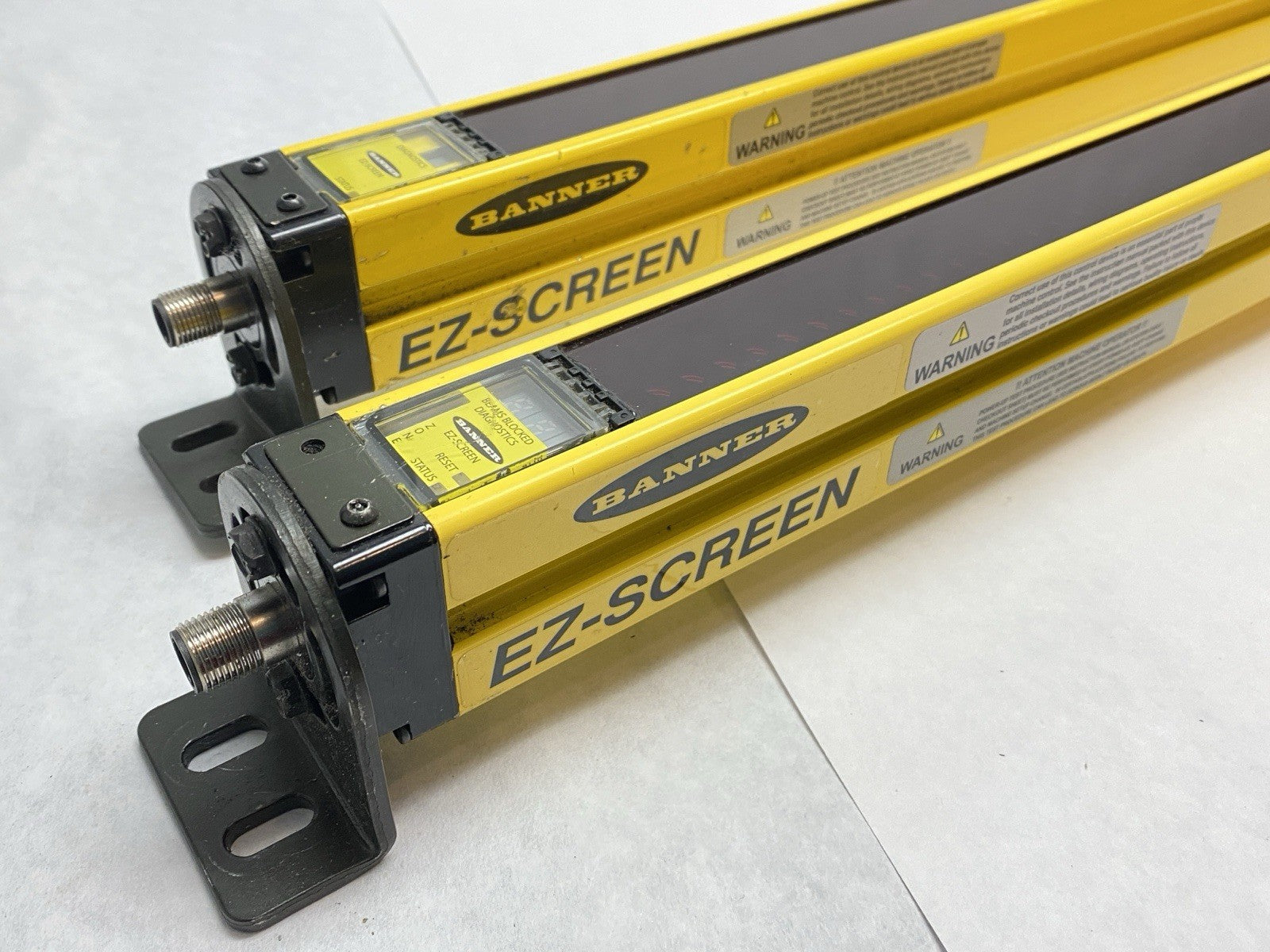 Banner SLSP14-1200Q88 EZ-SCREEN Type 4 Safety Light Curtain Pair 72386 - Maverick Industrial Sales