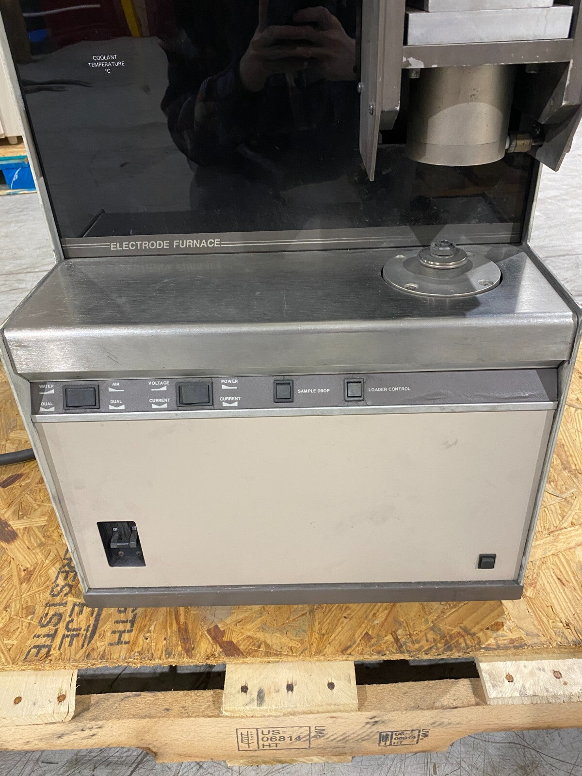Leco EF-400 Electrode Furnace 230V, 777-000-400 - Maverick Industrial Sales