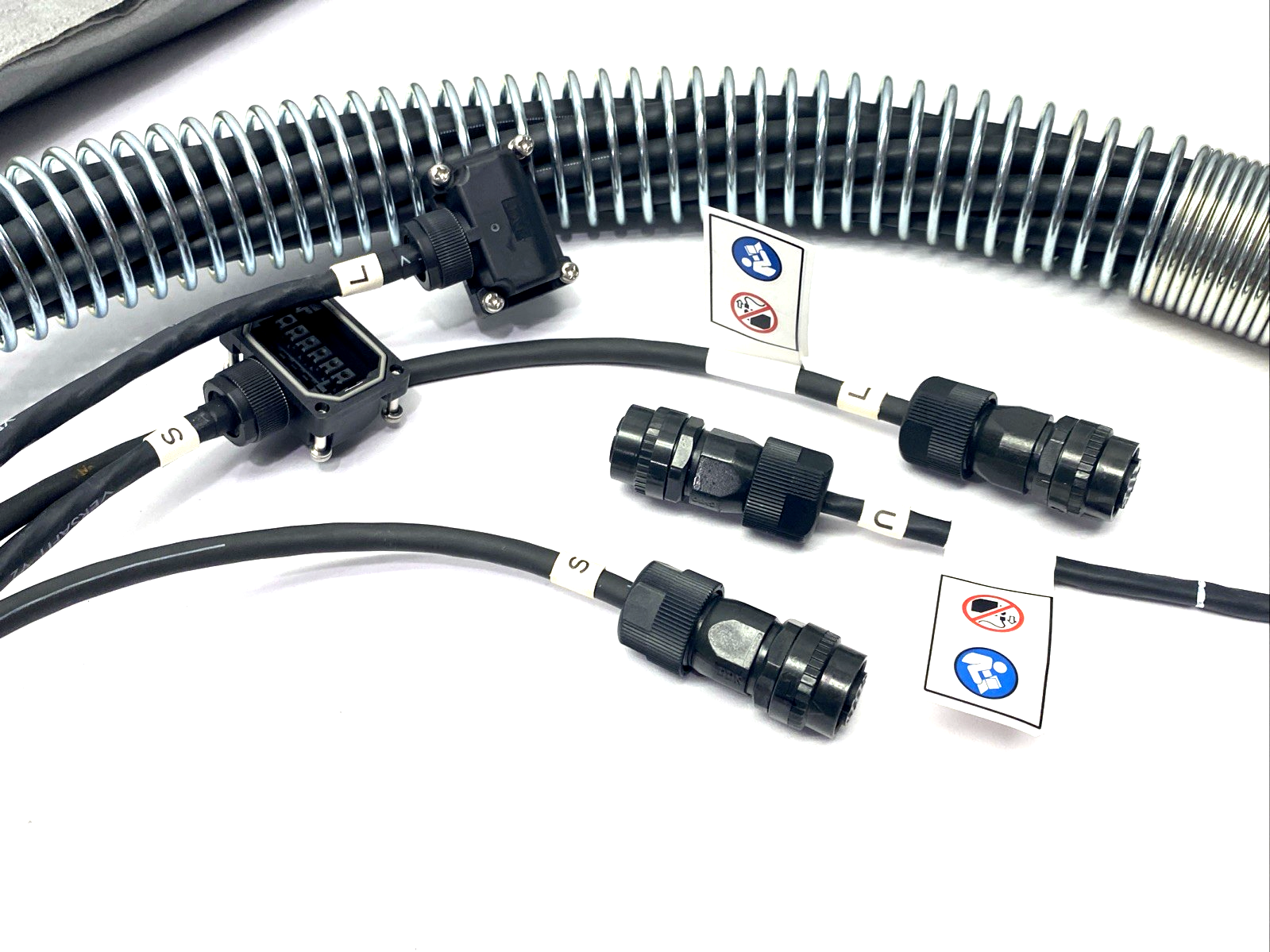 Yaskawa 174206-1 Wiring Harness, Main, W/O Weld Cable, MA1440/DX20, HW1171418-A - Maverick Industrial Sales