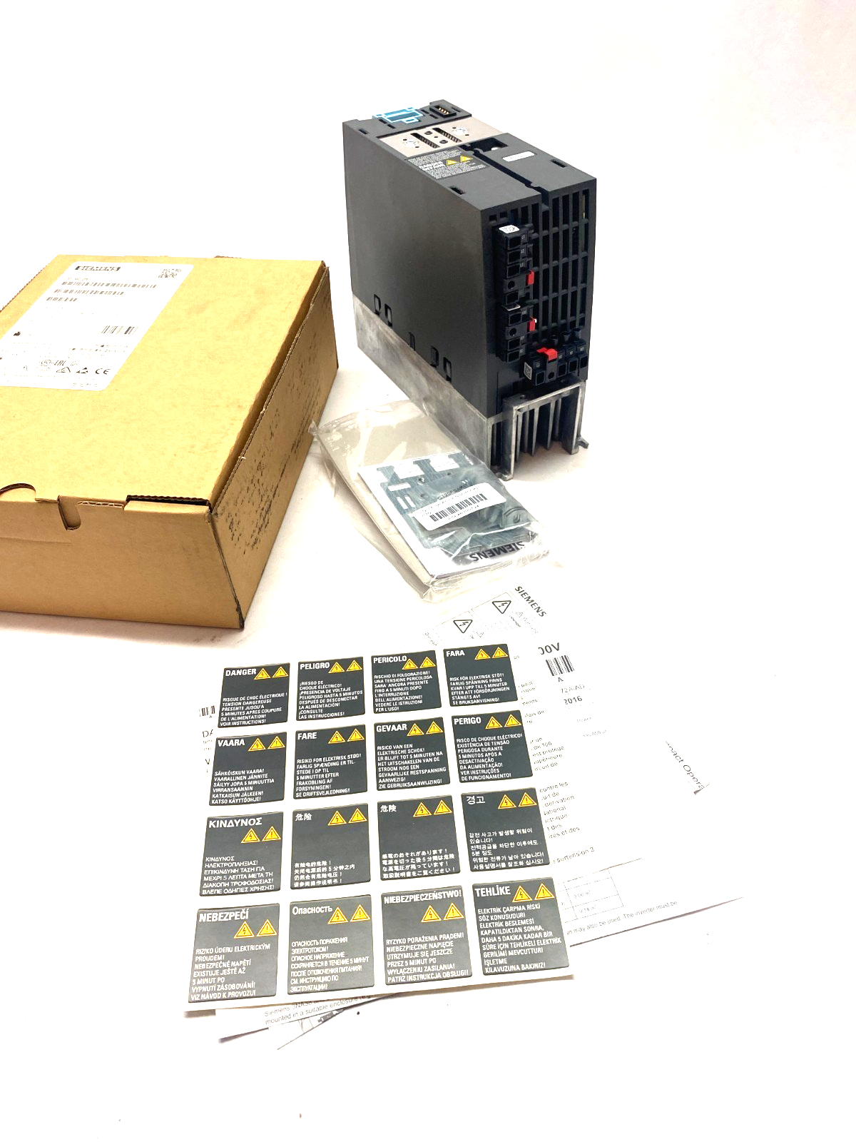Siemens 6SL3210-1PE12-3AL1 SINAMICS PM240-2 Power Module Class A Filter - Maverick Industrial Sales