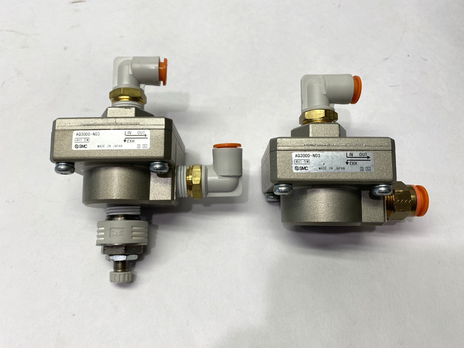 AQ3000-N03 | SMC Pneumatic Quick Exhaust Valve 3/8" NPT LOT OF 2 - Used - Maverick Industrial Sales