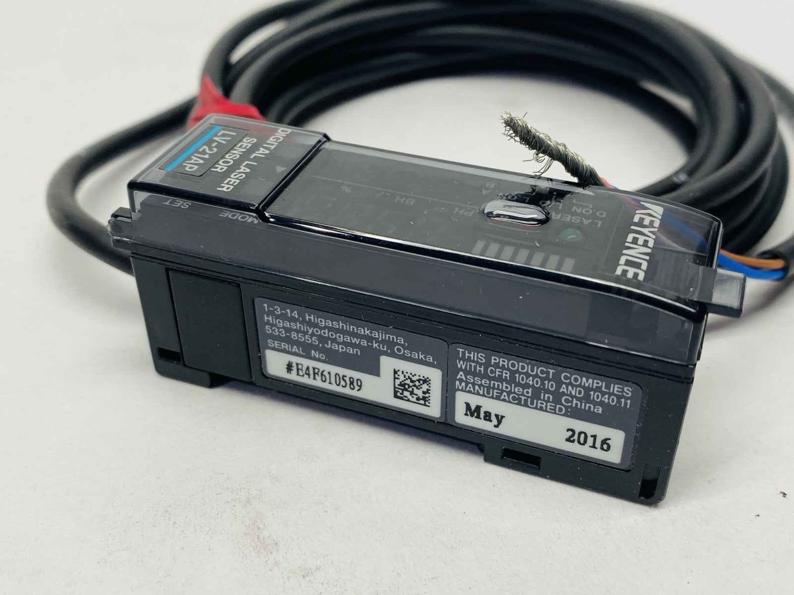 Keyence LV-21AP Digital Laser Sensor Amplifier Unit Main Unit PNP - Maverick Industrial Sales