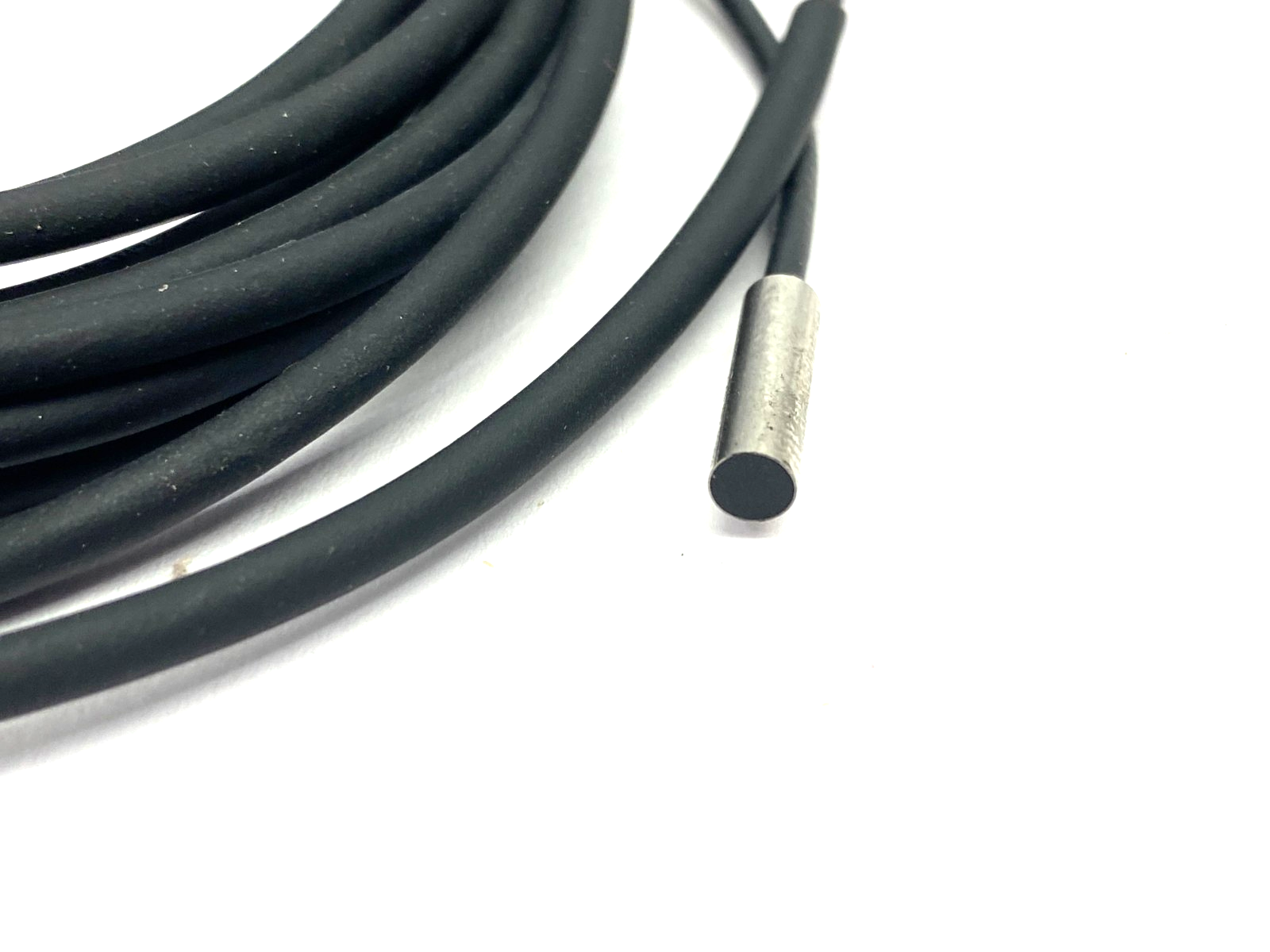 Keyence EM-038 Proximity Sensor Main Unit, Shielded Type, f3.8, NPN - Maverick Industrial Sales