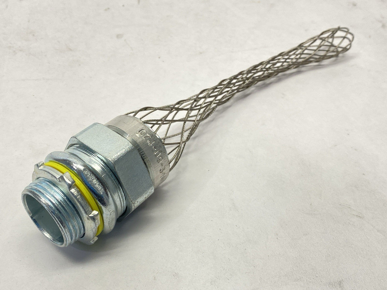 Hubbell 074093404 Kellems Liquidtight Conduit Wire Grip Straight 1" - Maverick Industrial Sales