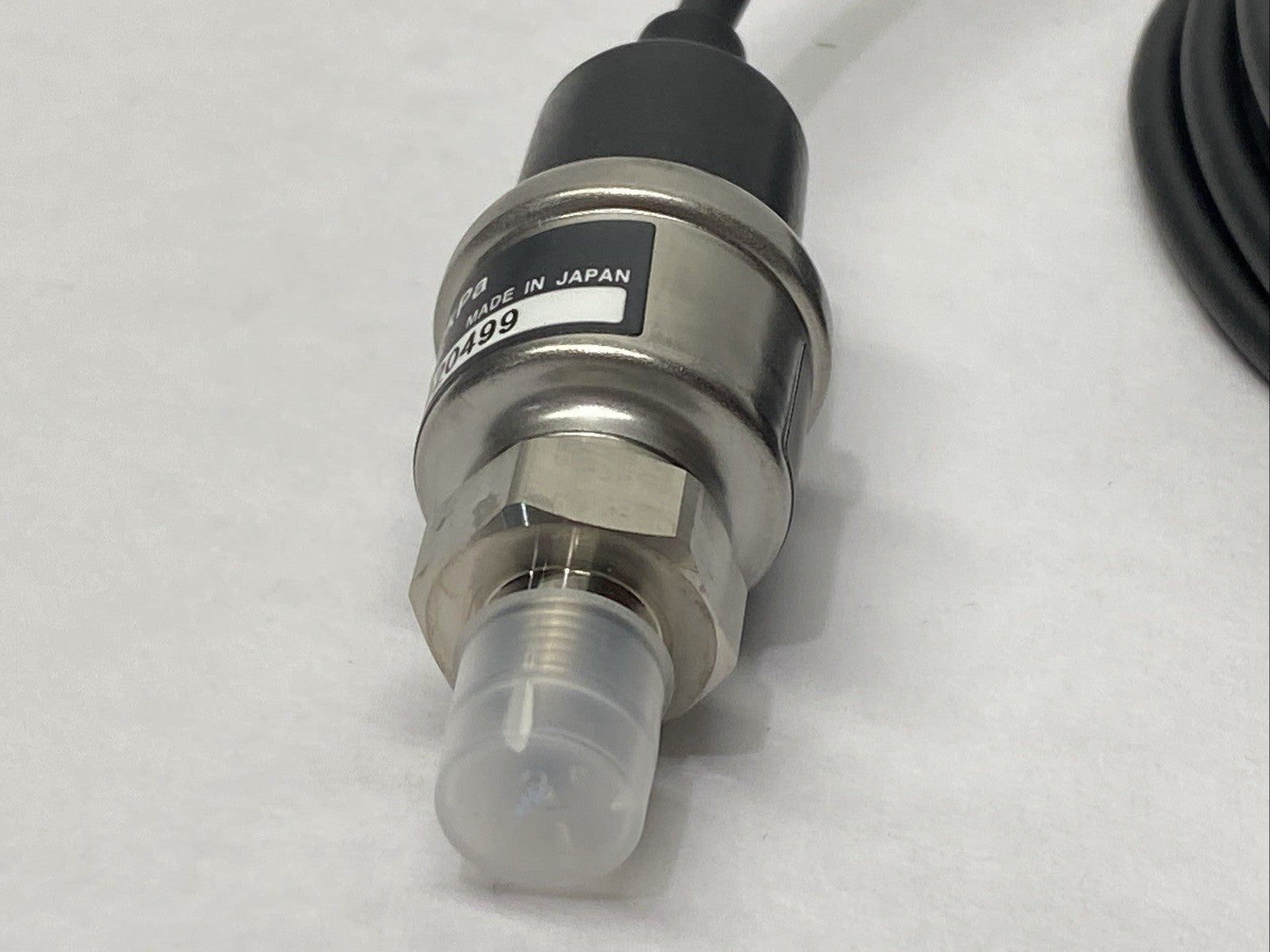 Keyence AP-11S Fluid Digital Pressure Sensor Head Negative Pressure -100kPa - Maverick Industrial Sales