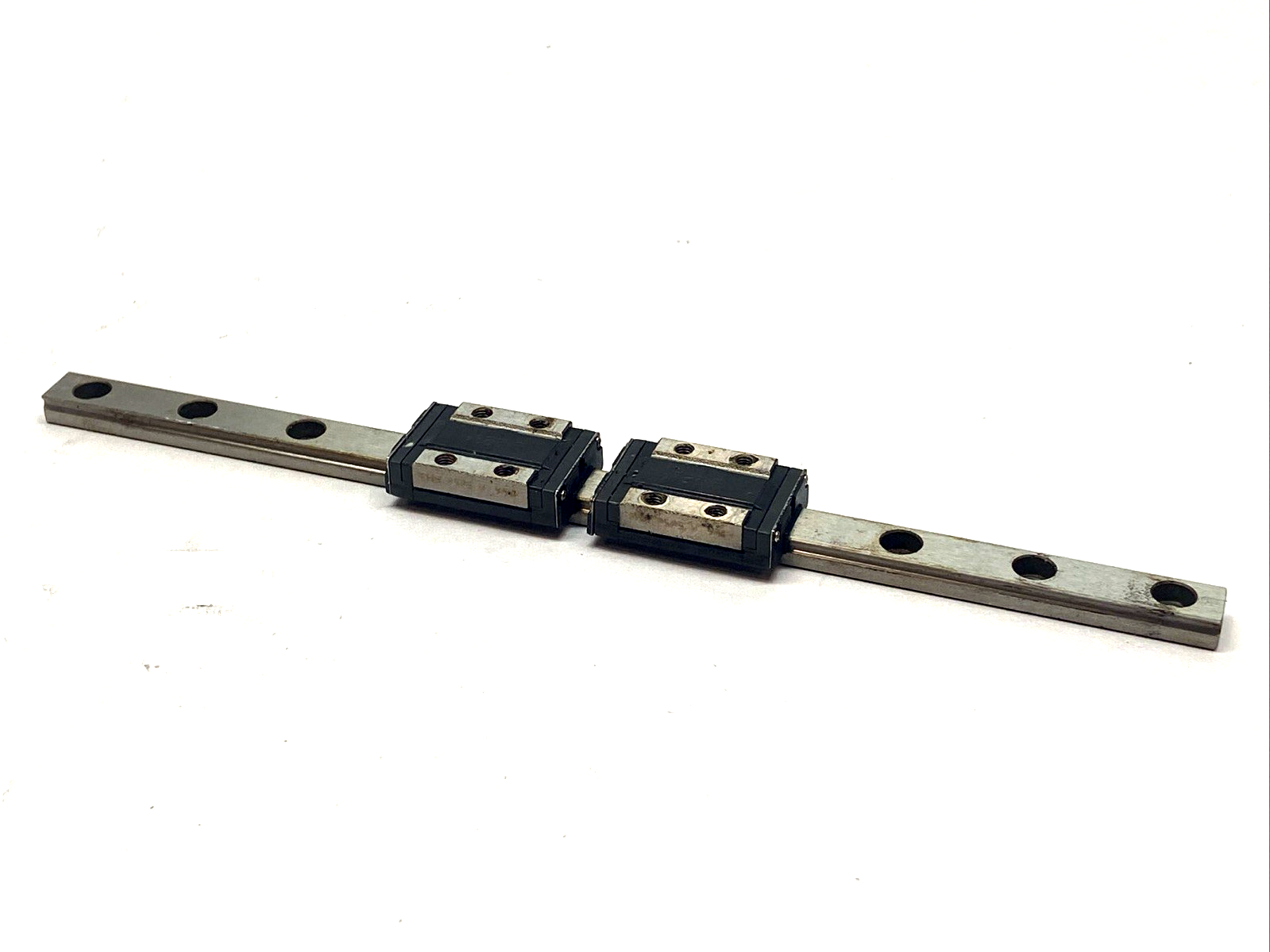 RSR9ZM | THK (2x) Linear Guide Block W/ 190mm Rail - Used - Maverick Industrial Sales