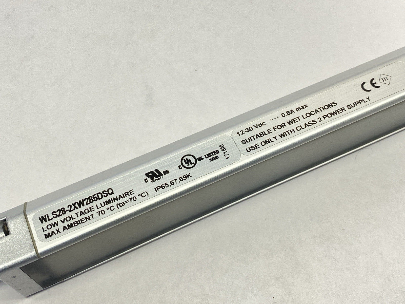 Banner WLS28-2XW285DSQ Work Strip Light White 285mm Length M12 4-Pin 88099 - Maverick Industrial Sales