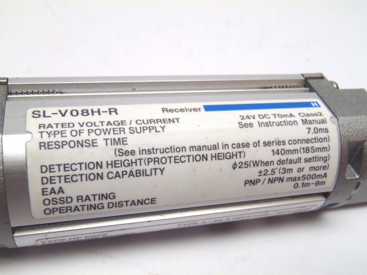 Keyence SL-V08H-R Safety Light Curtain Receiver 24V DC 70mA Class 2 Ø25 (0.98") - Maverick Industrial Sales